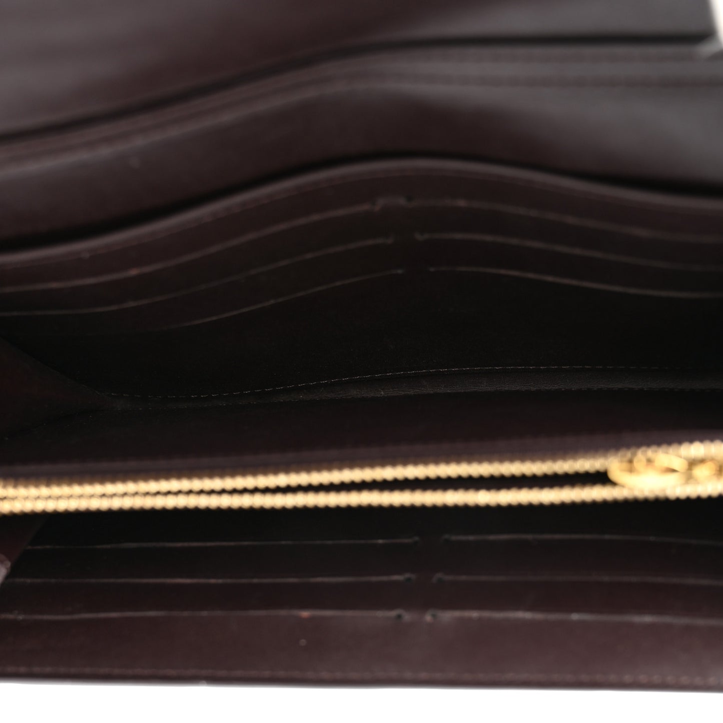 Vernis Mira MV Chain Wallet Amarante