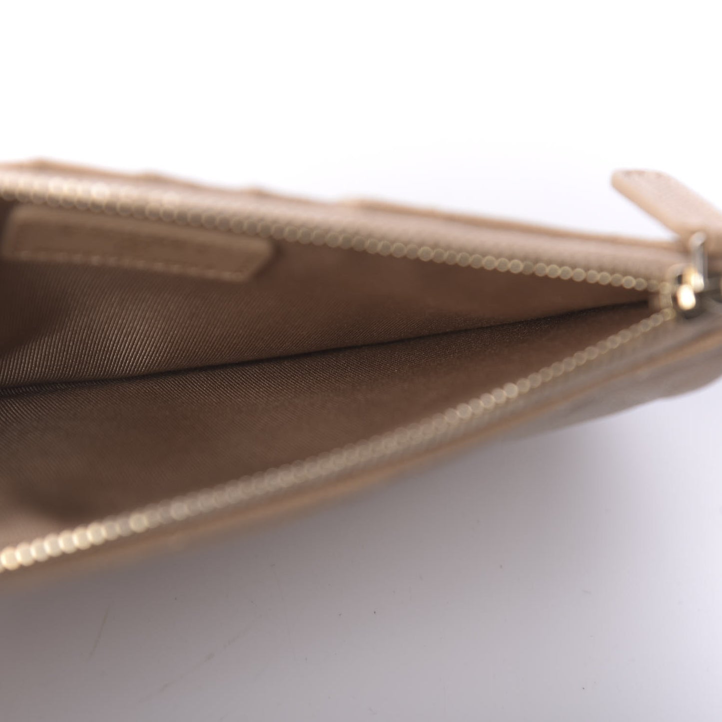 Caviar Quilted Classic Flat Wallet Pouch Beige
