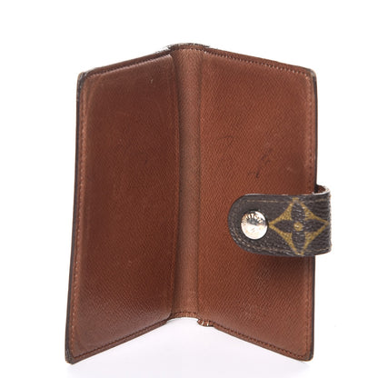 Louis Vuitton Monogram Credit Card Photo Holder 5 of 10