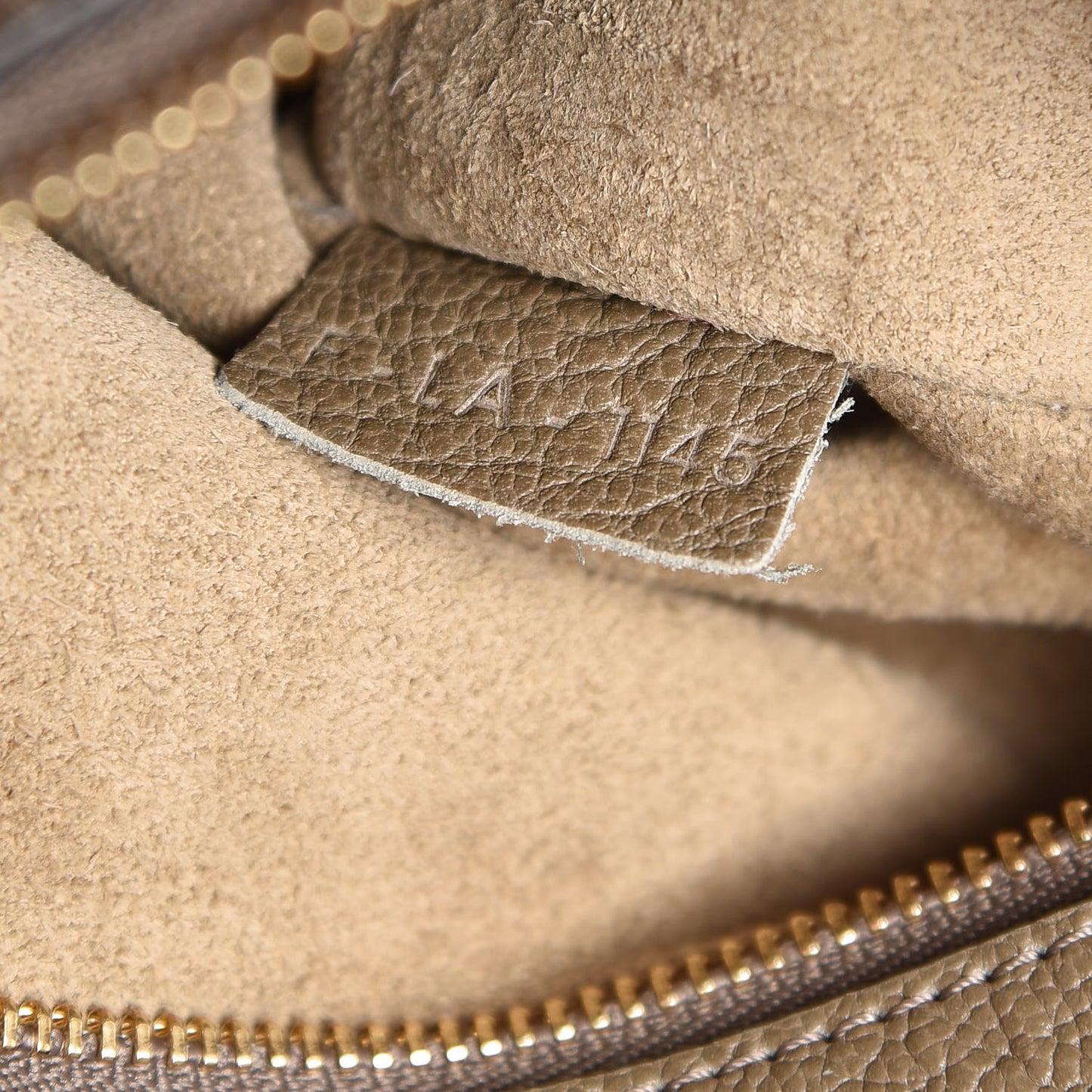 Shiny Grained Calfskin Small Belt Cabas Phantom Souris