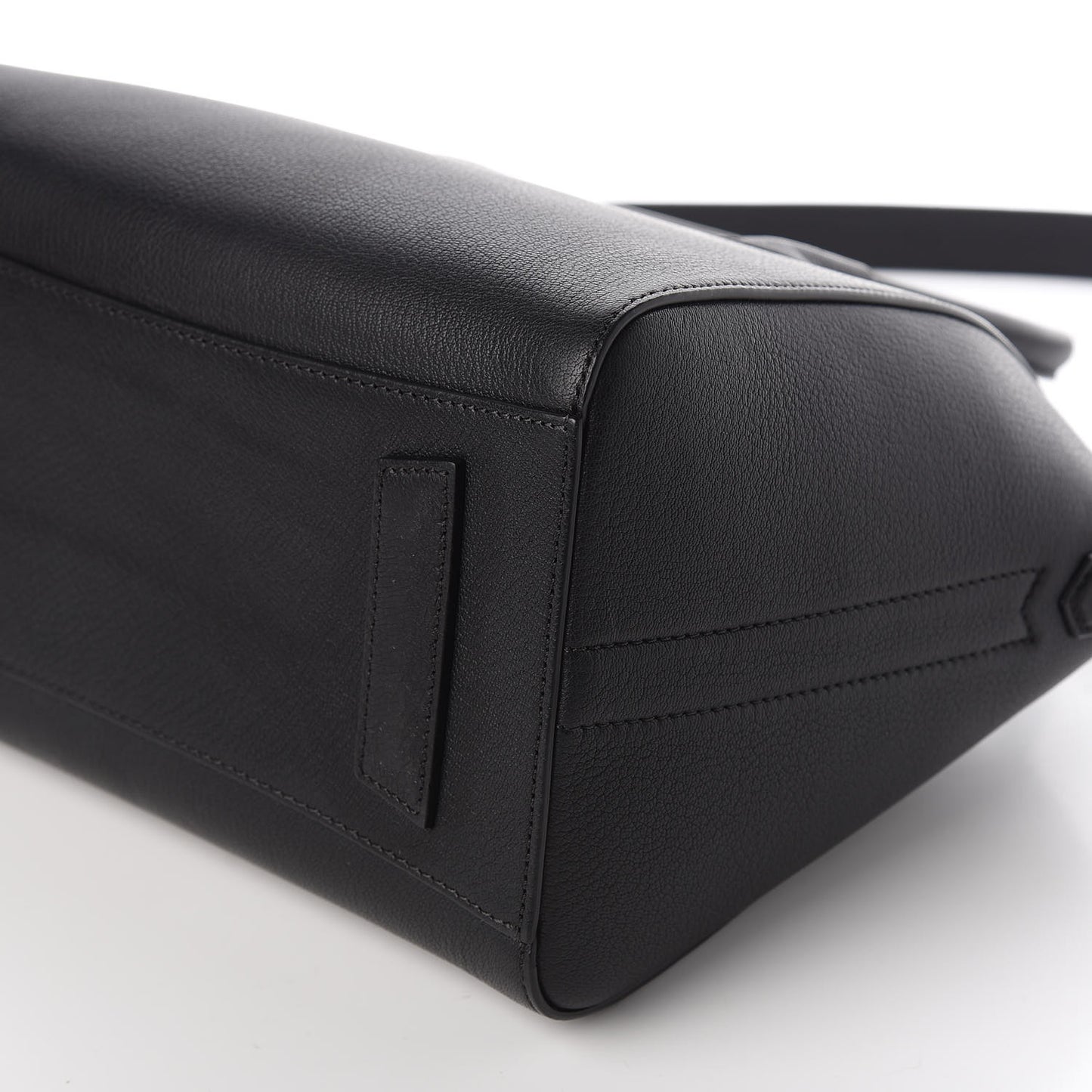 Sugar Goatskin Small Antigona Black