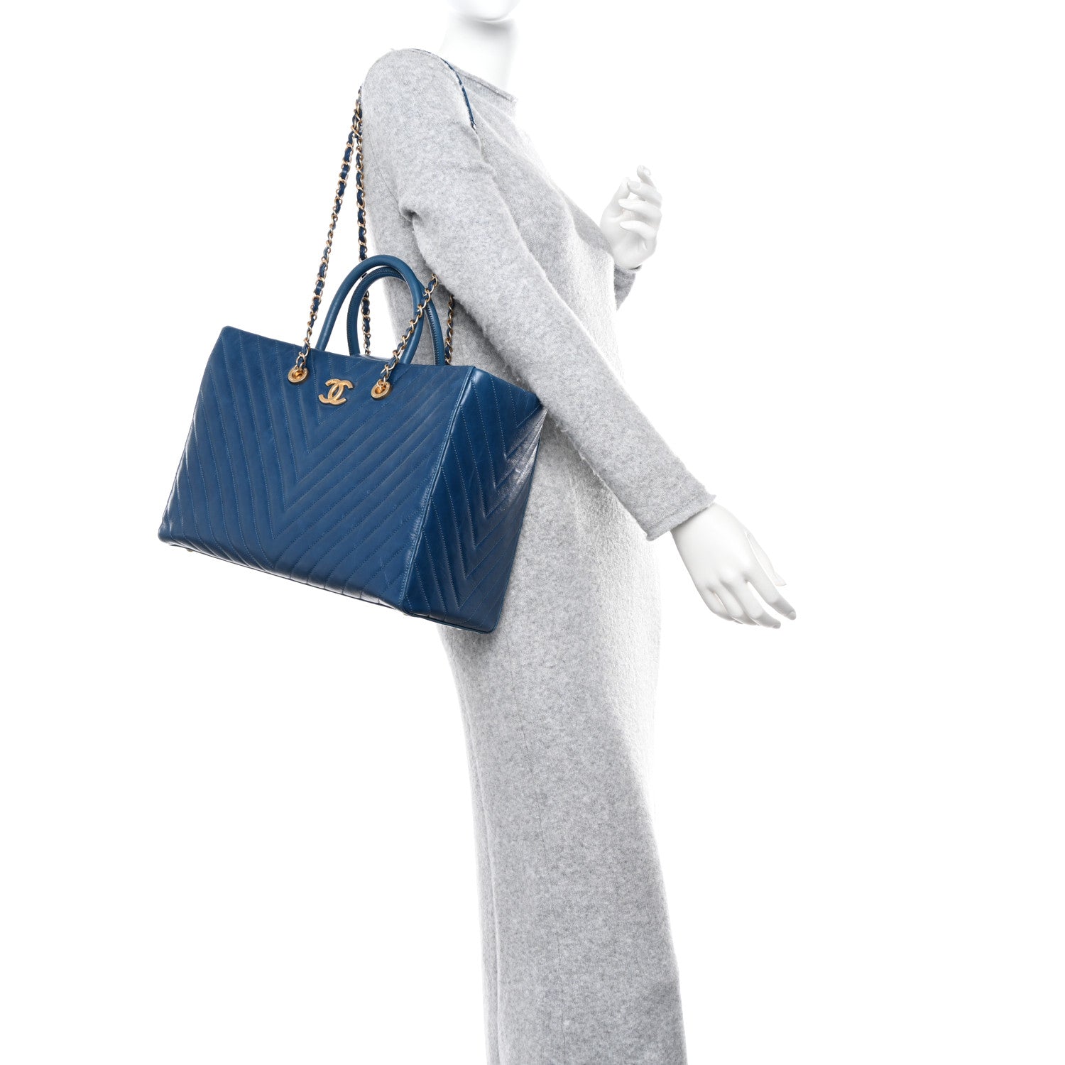 Chanel Aged Calfskin Chevron Large Coco Handle Shopping Tote Blue 2 of 16