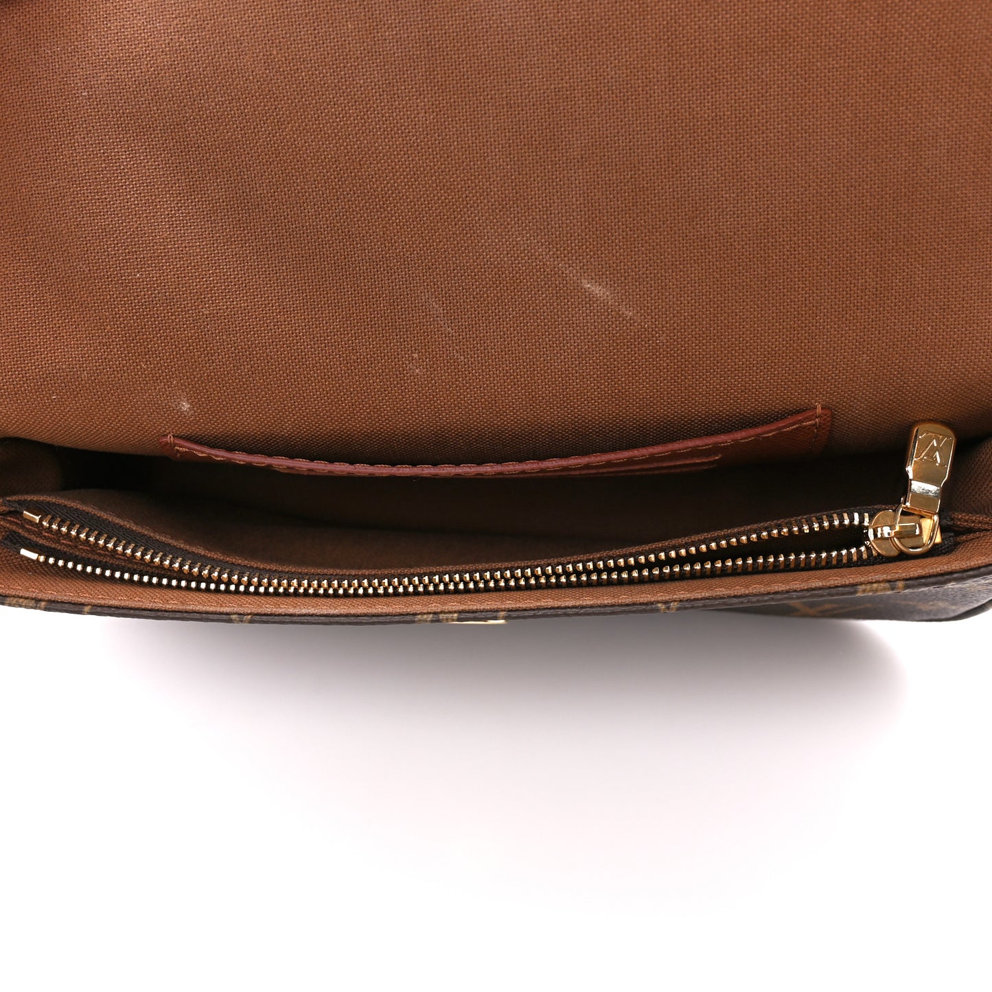 Monogram Ivy Wallet On Chain