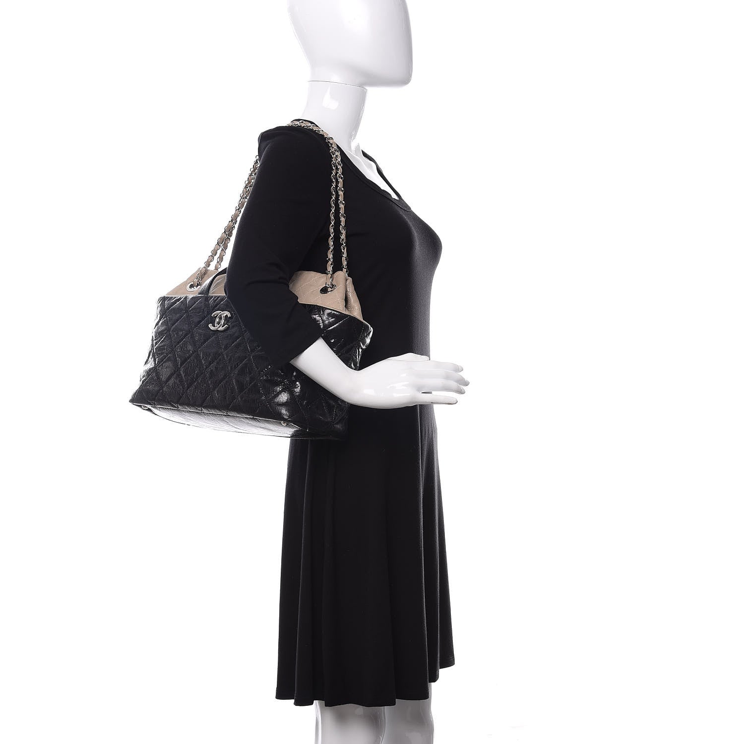 Chanel Glazed Calfskin Lambskin Portobello Tote Black Beige 2 of 15