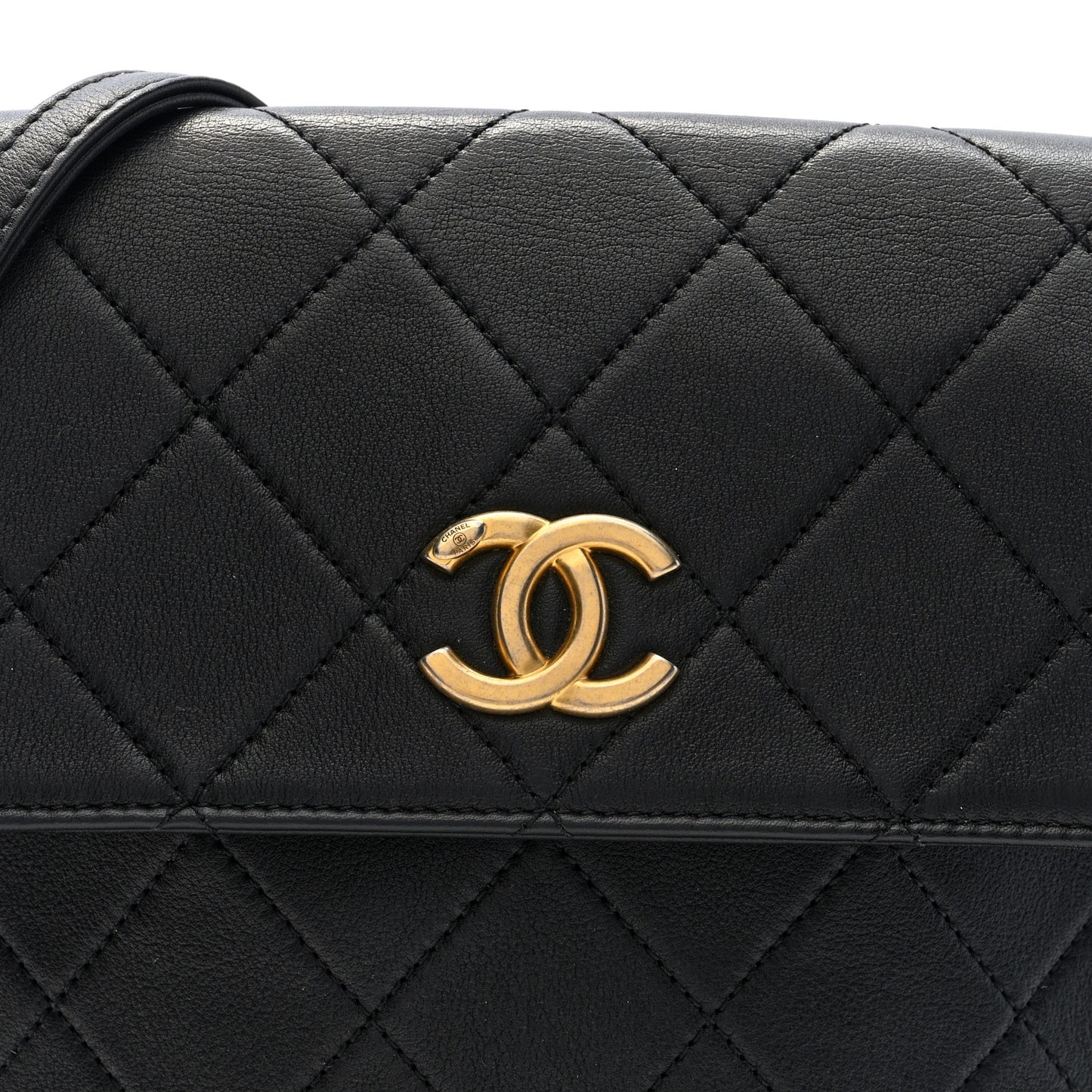 Calfskin Quilted Pearl Small About Pearls Hobo Bag Black