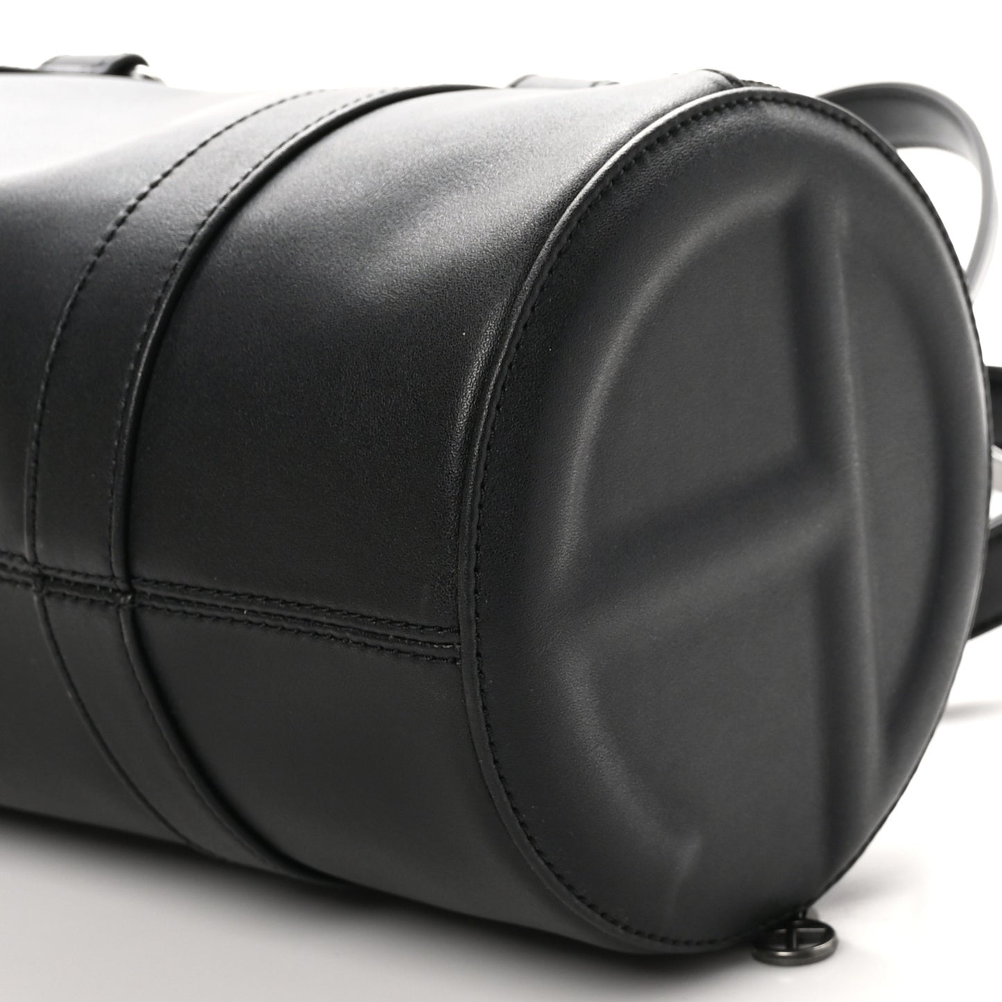 Vegan Leather Medium Duffle Black