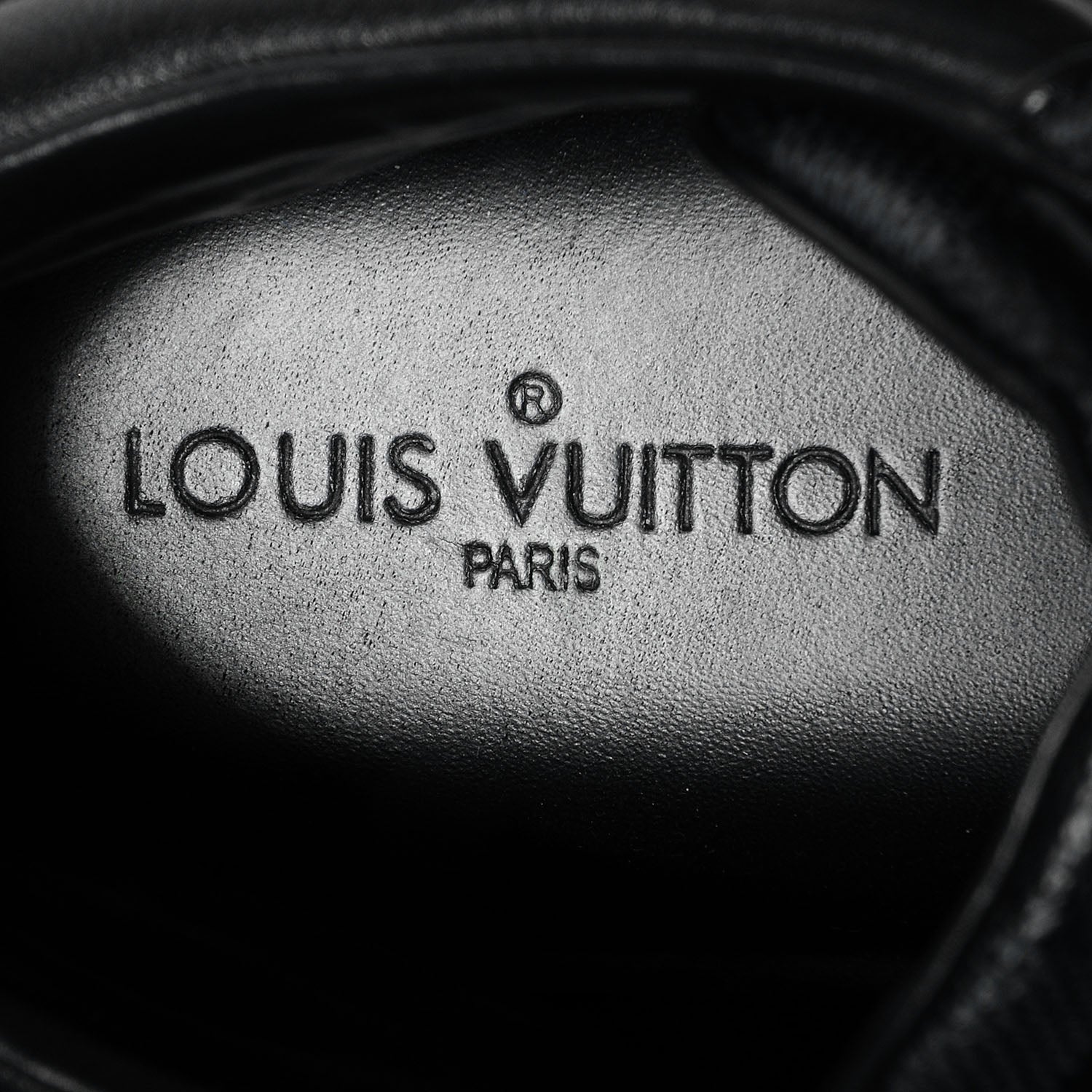 Louis Vuitton Damier Graphite Acapulco Sneakers 9.5 7 of 8