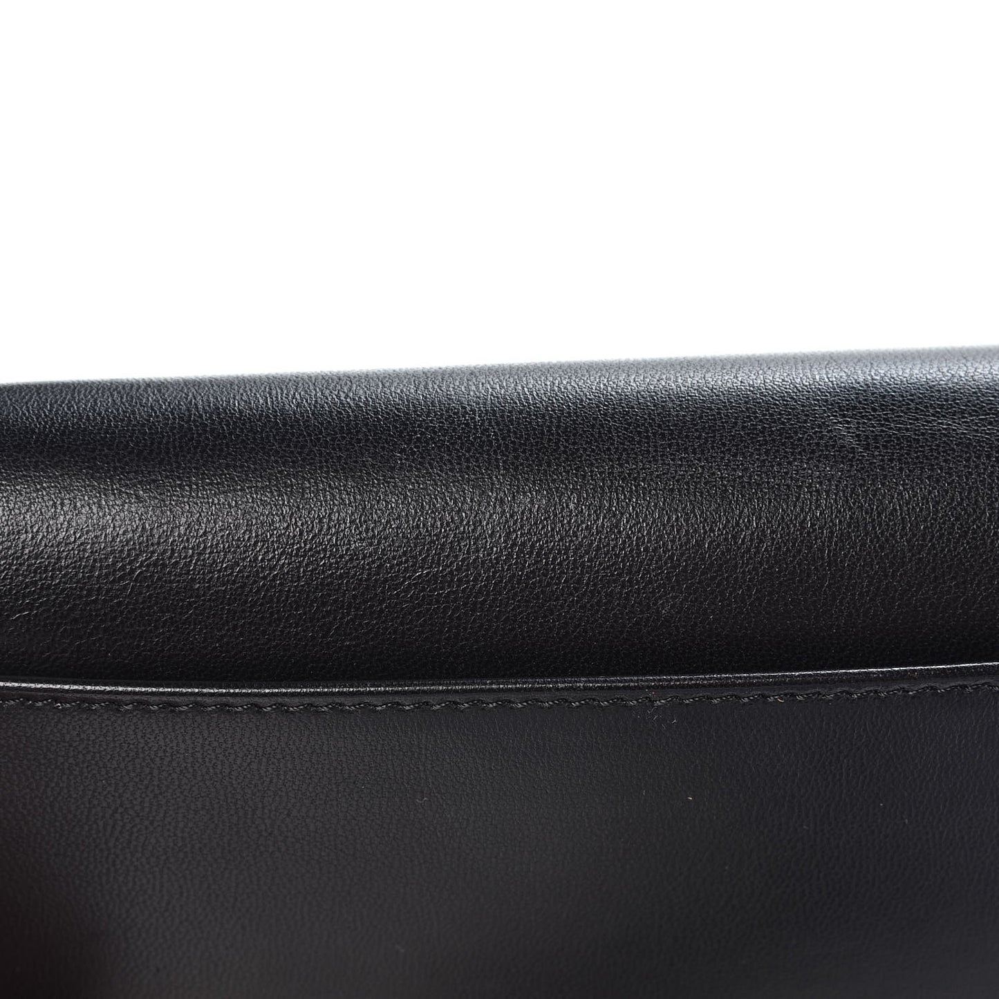 Lambskin Logo Emossed Wallet On Chain Black