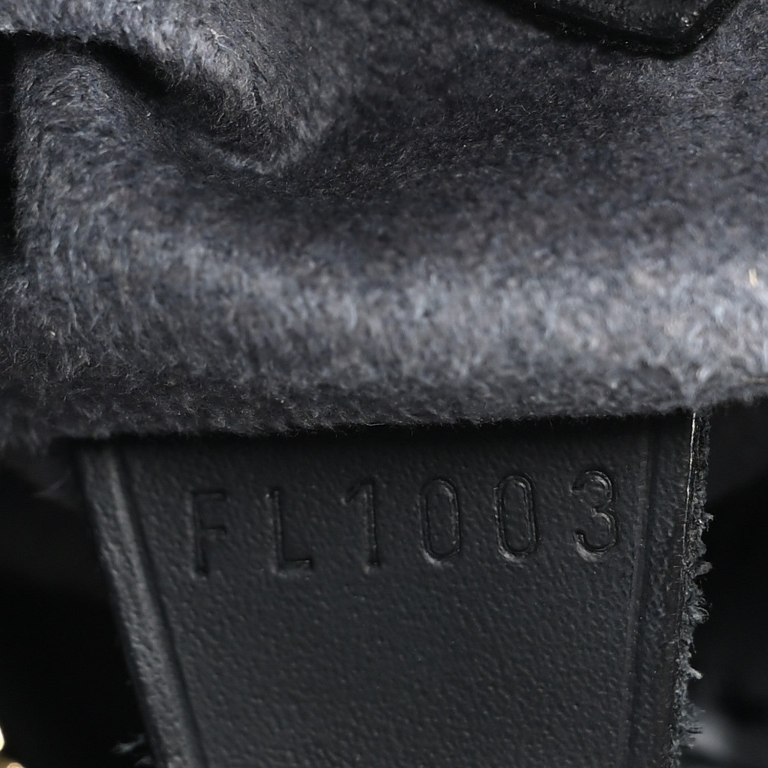 Louis Vuitton Epi Petit Bucket 23 Black 7 of 10