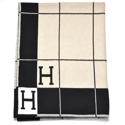 Hermes Wool Cashmere Avalon III Blanket Ecru Black 1 of 4