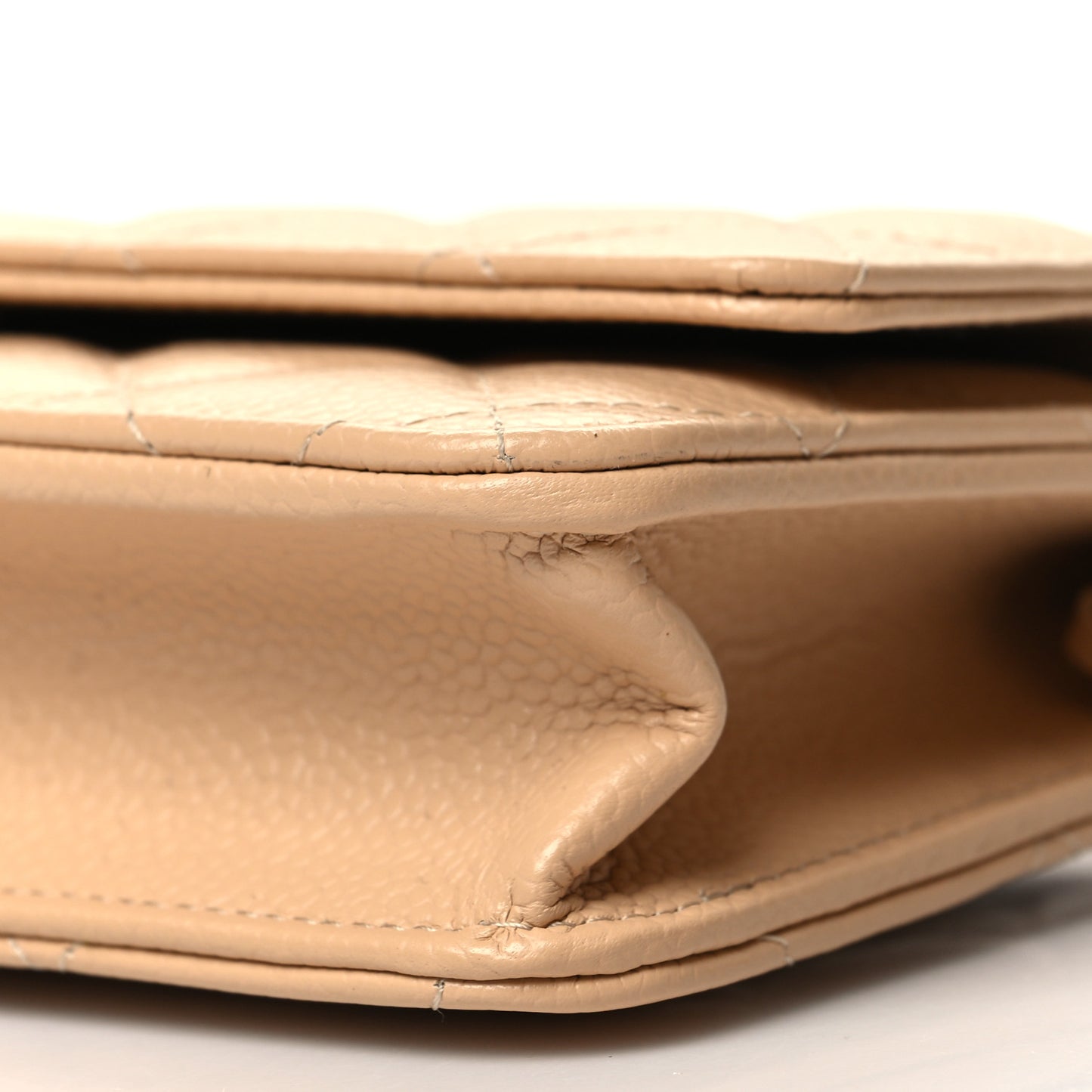 Caviar Quilted Wallet On Chain WOC Beige