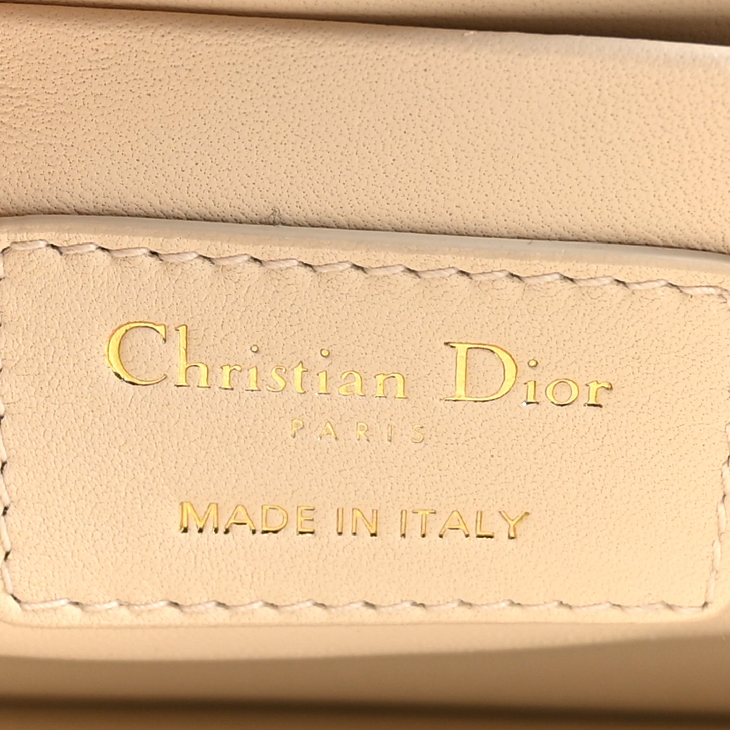 Smooth Calfskin 30 Montaigne Flap Bag Ivory