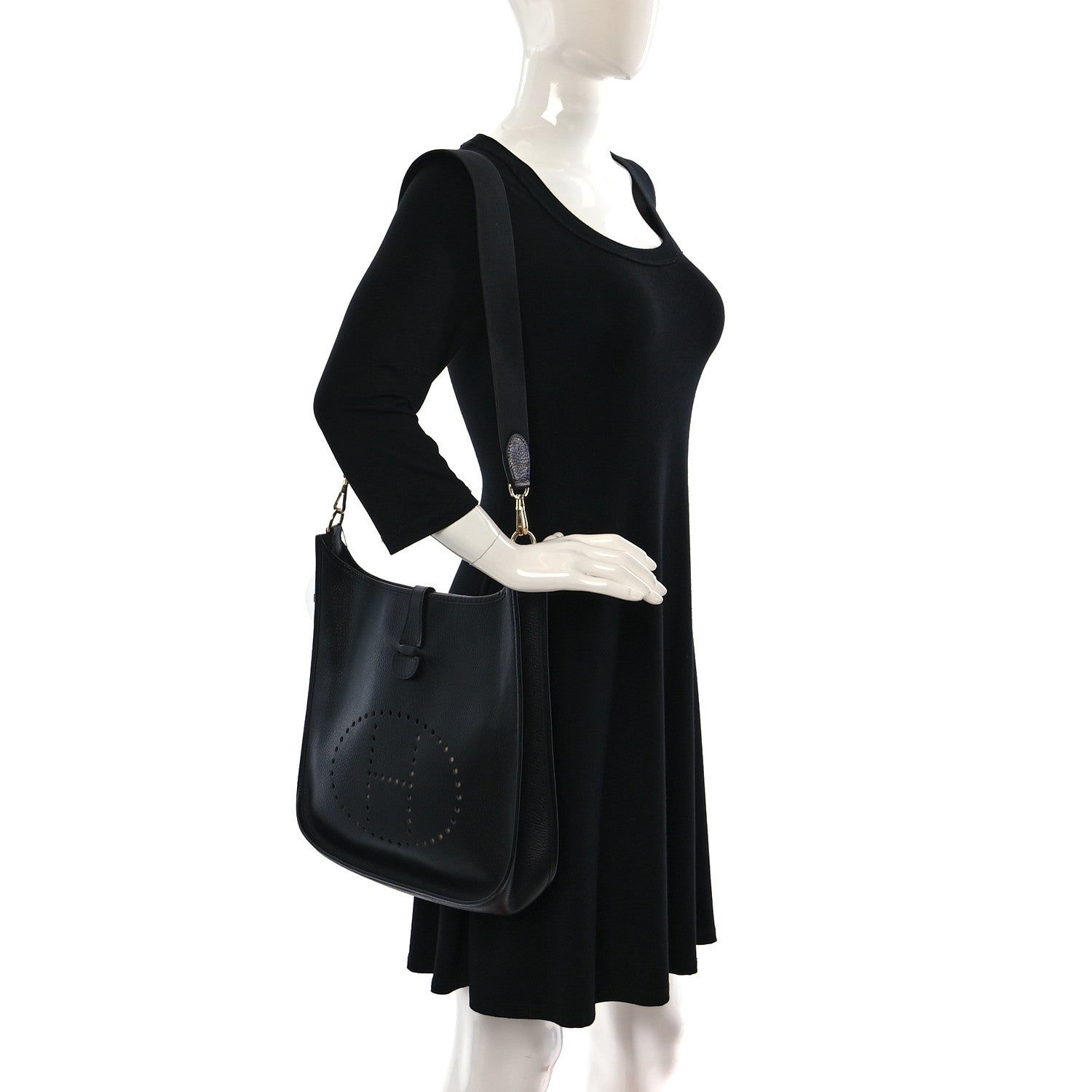 Hermes Taurillon Clemence Cavale Sangle Evelyne III PM Black 3 of 8