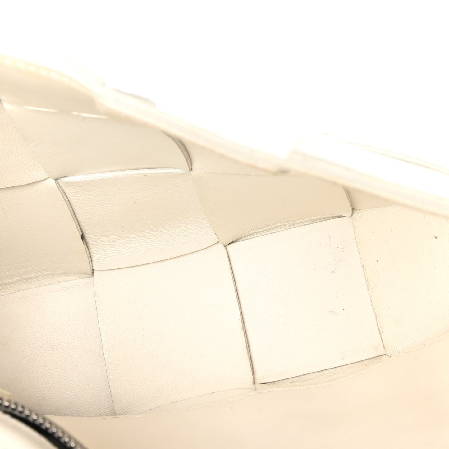 Lambskin Maxi Intrecciato Cassette Crossbody Bag White