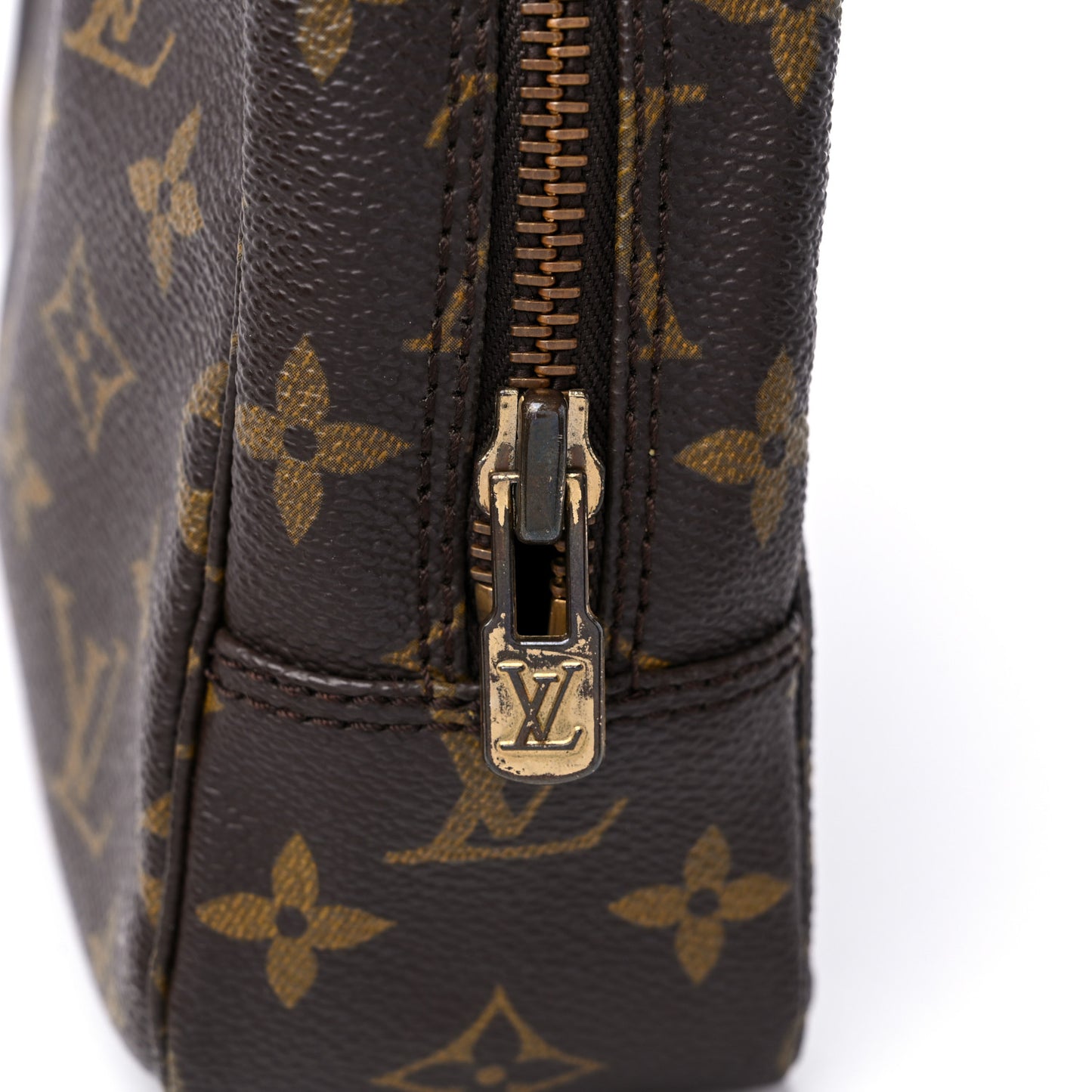 Monogram Trousse Toilette 23