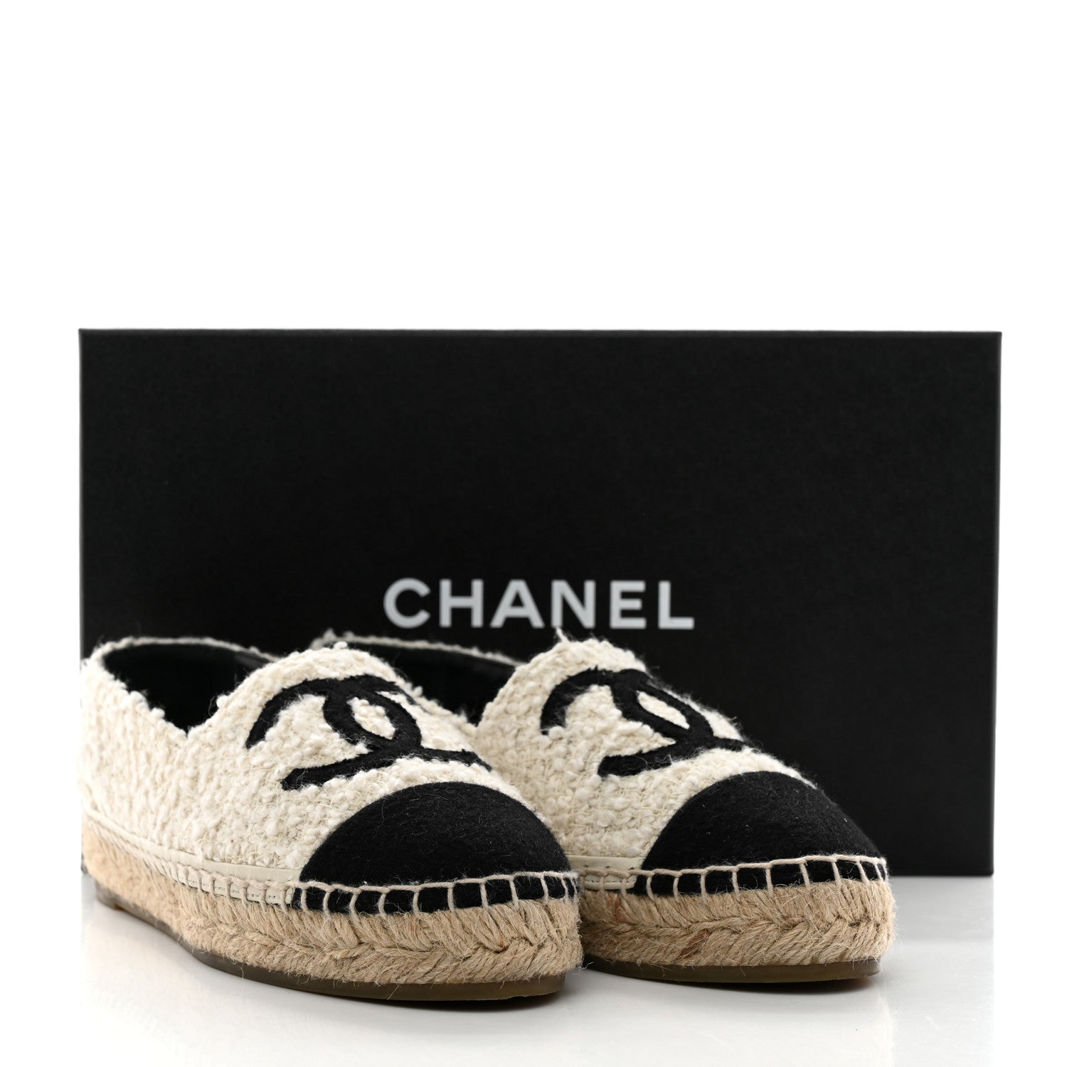 Chanel Tweed Grosgrain CC Espadrilles 36 White Black 10 of 10