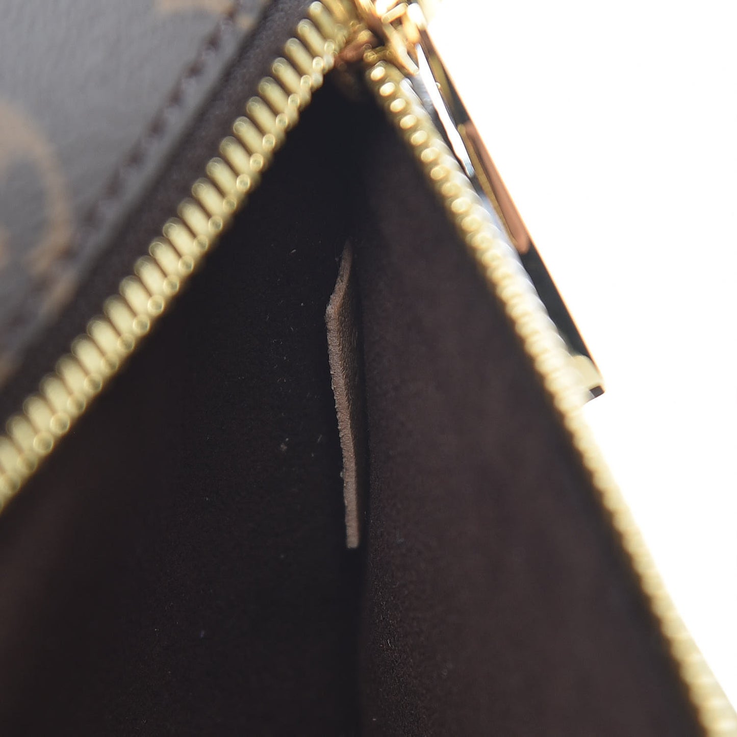 Monogram Pochette Metis