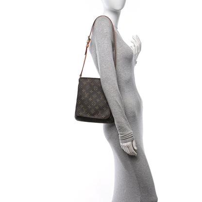 Louis Vuitton Monogram Musette Salsa 2 of 9