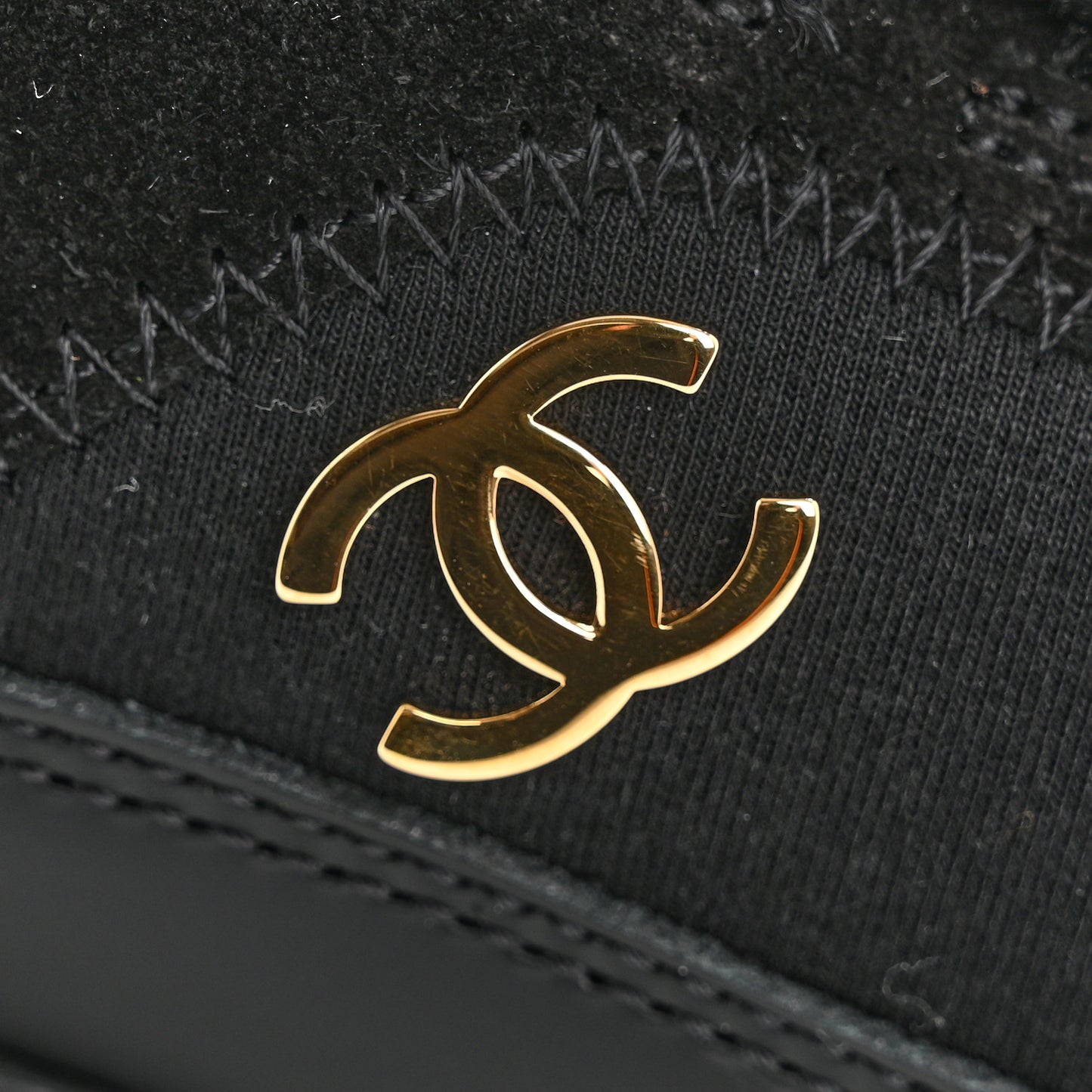 Velvet Calfskin Mixed Fibers CC Sneakers 38 Black
