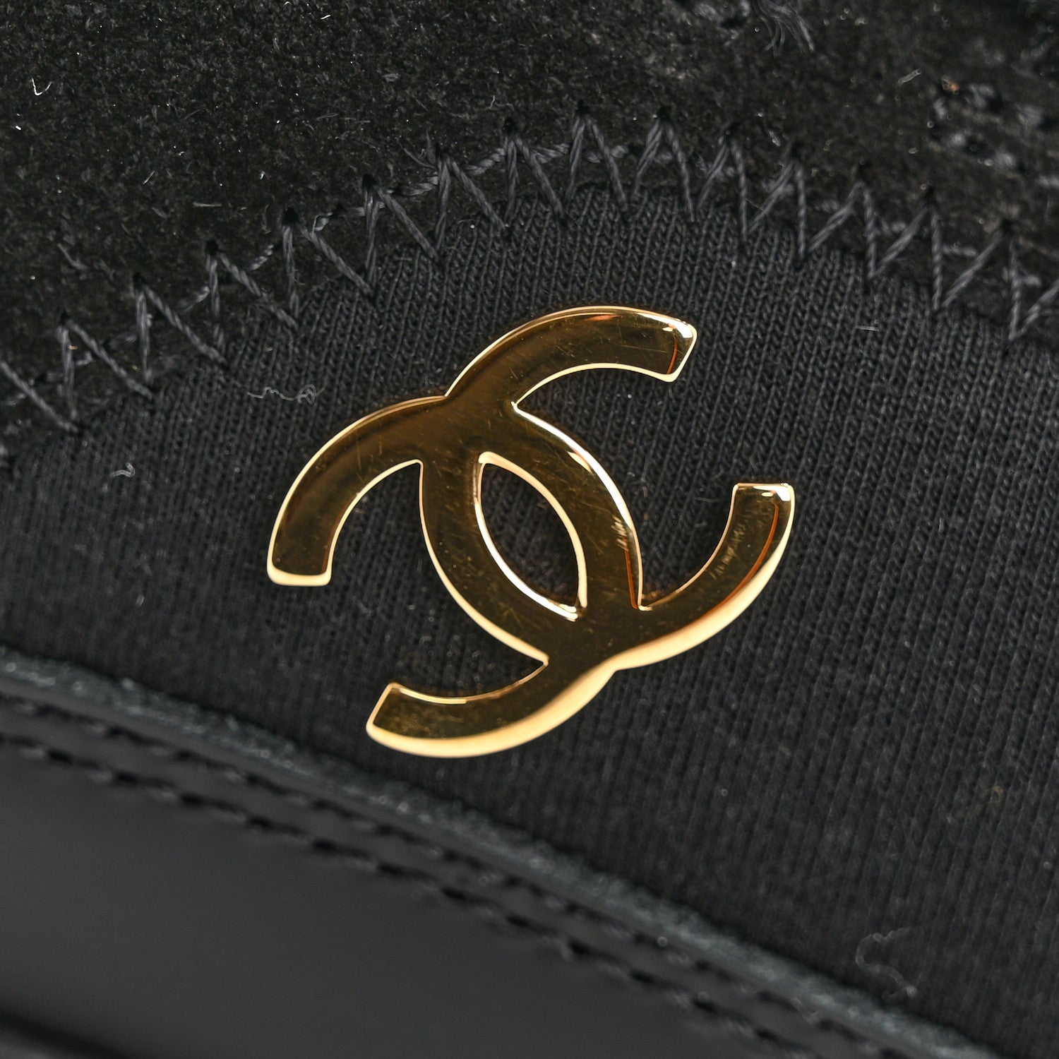 Chanel Velvet Calfskin Mixed Fibers CC Sneakers 38 Black 10 of 11