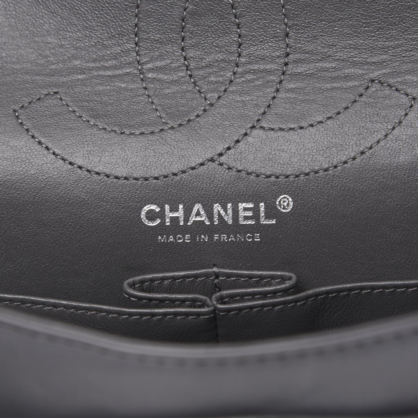 Aged Calfskin Quilted 2.55 Reissue 226 Flap Grey