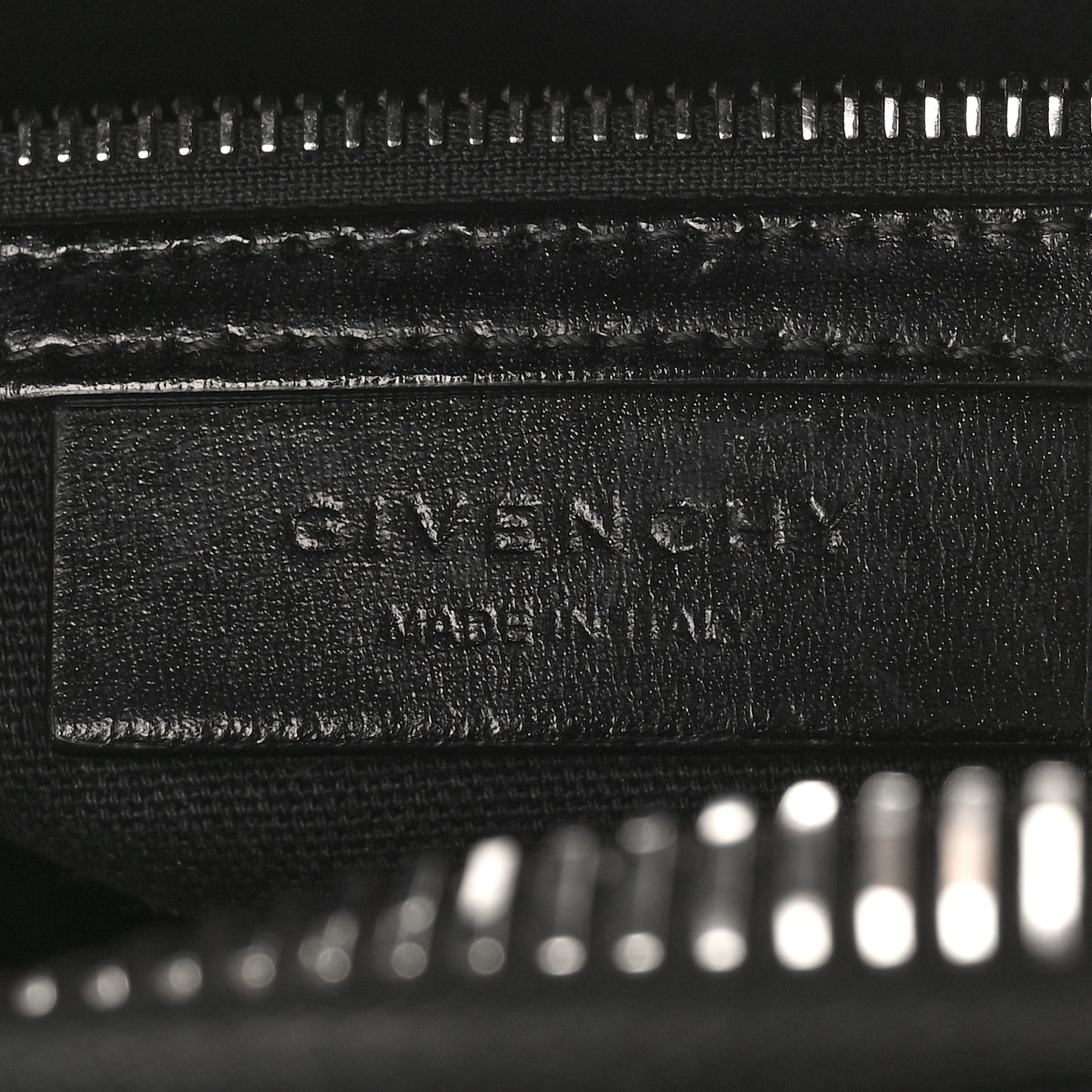 Shiny Lord Calfskin Small Antigona Black