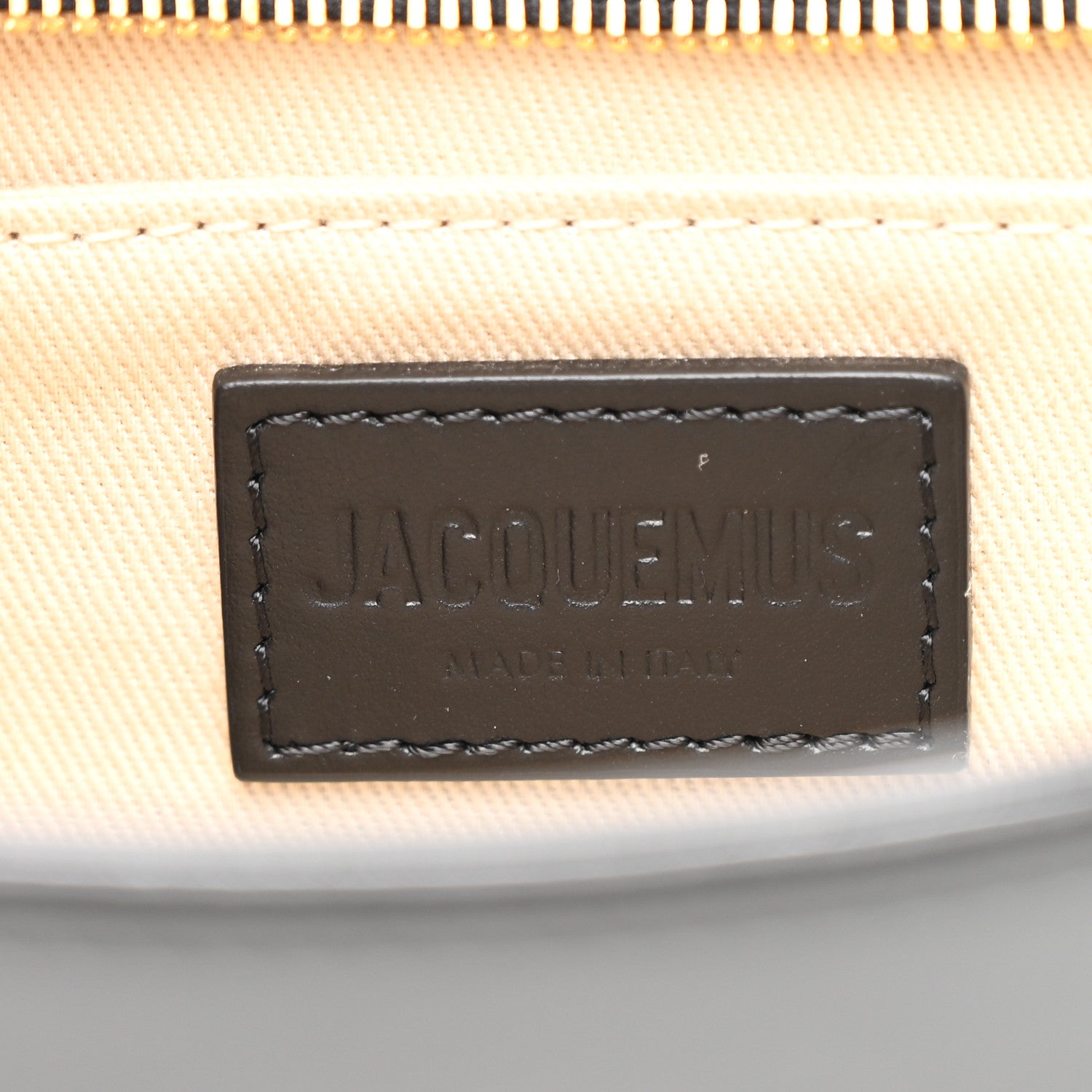 Jacquemus Smooth Calfskin Le Bisou Perle Black 6 of 9
