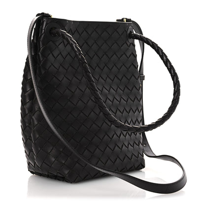Bottega Veneta Nappa Intrecciato Small Andiamo Bucket Bag Fondant 3 of 10