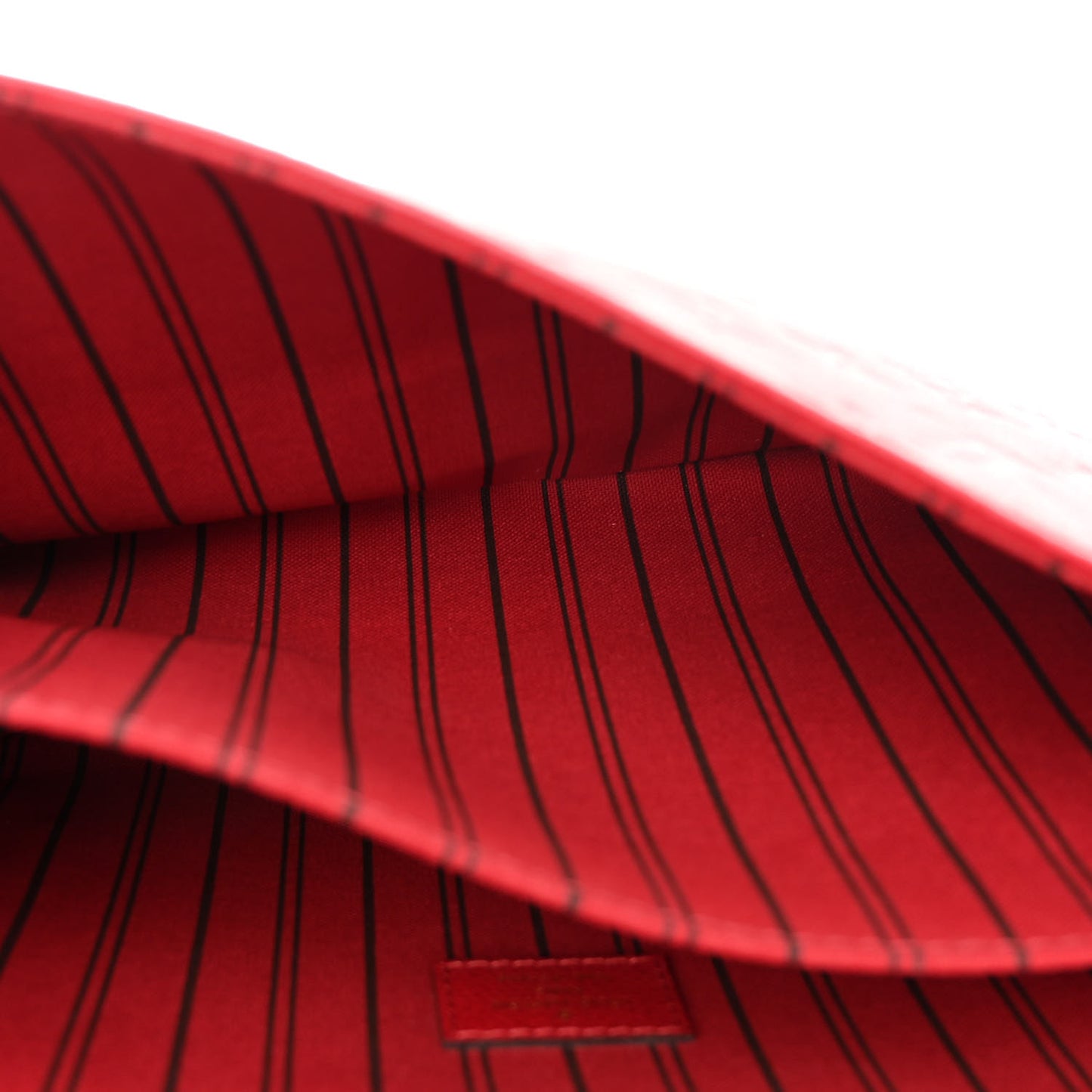 LOUIS VUITTON Empreinte Pochette Metis Scarlet