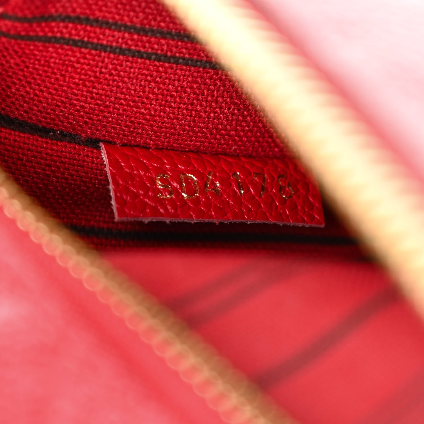 Empreinte Pochette Metis Scarlet