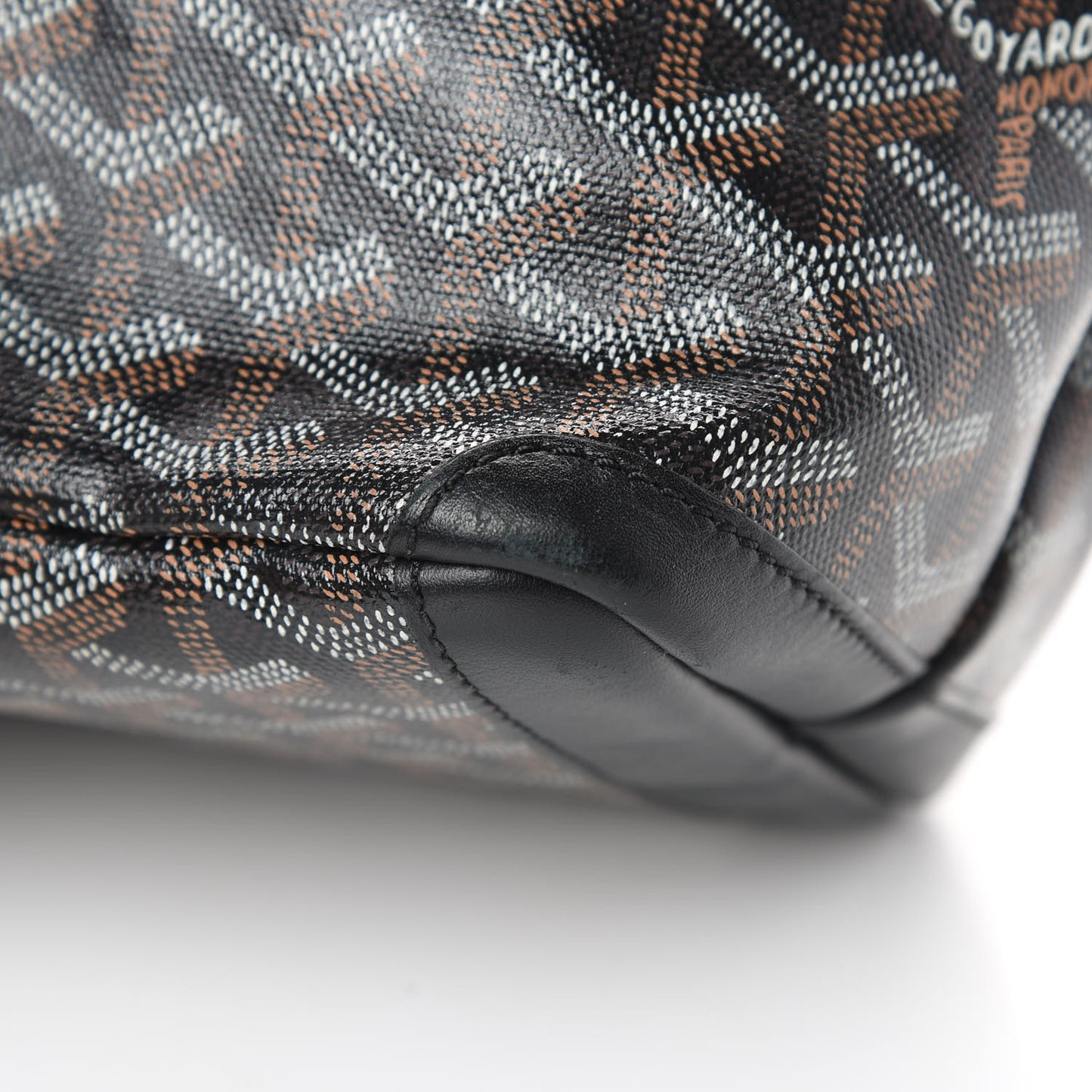 Goyardine Artois PM Black