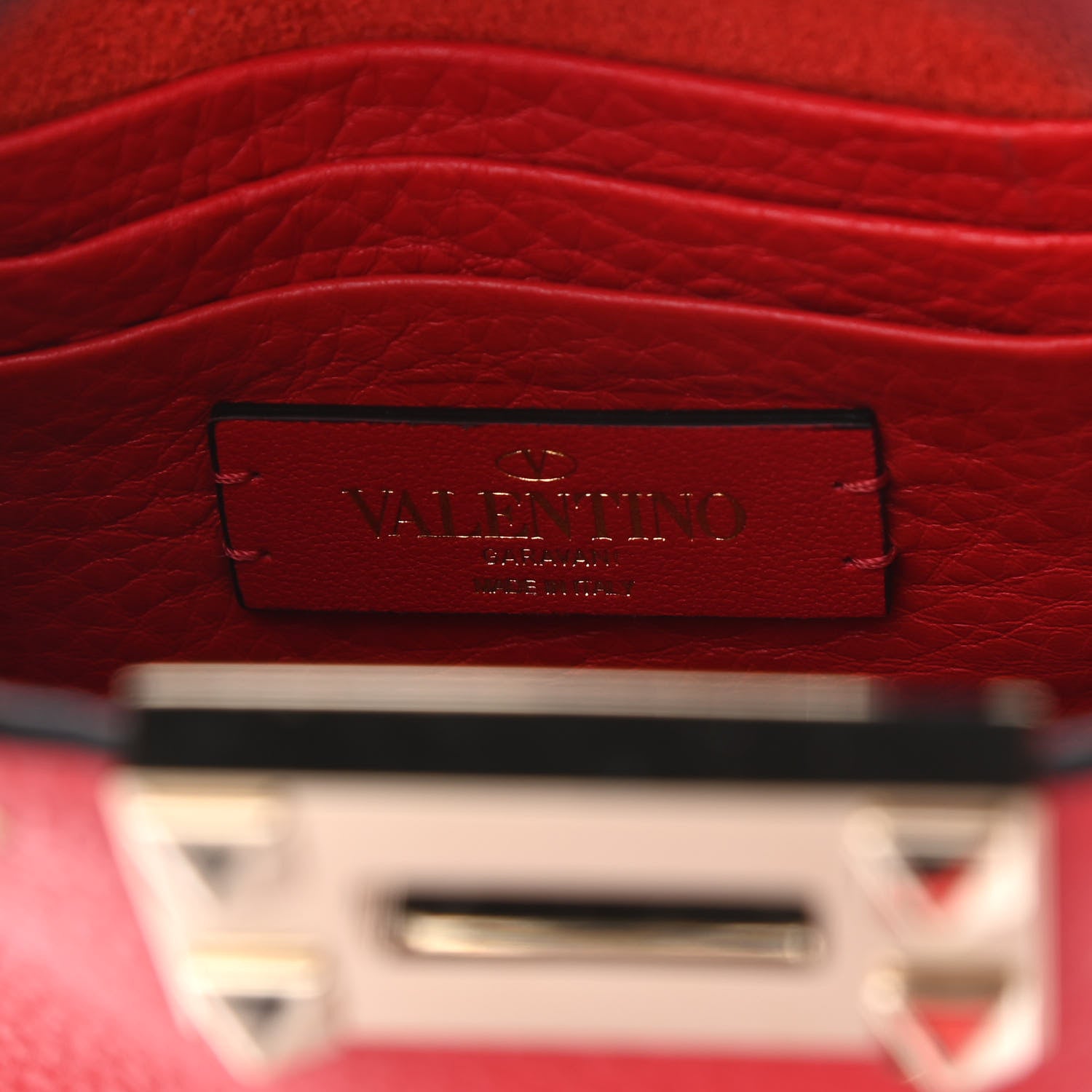 Valentino Garavani Pebbled Calfskin Rockstud Bucket Bag Red 6 of 10
