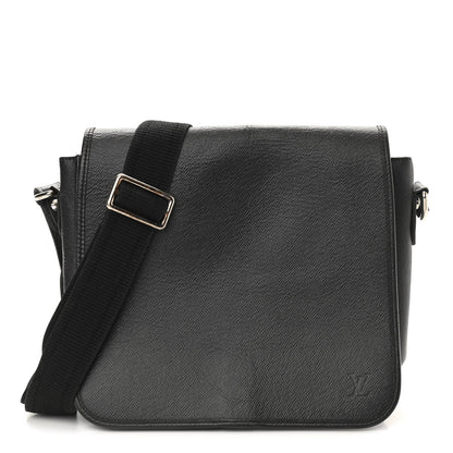 Louis Vuitton Taiga Andrei Ardoise 1 of 14