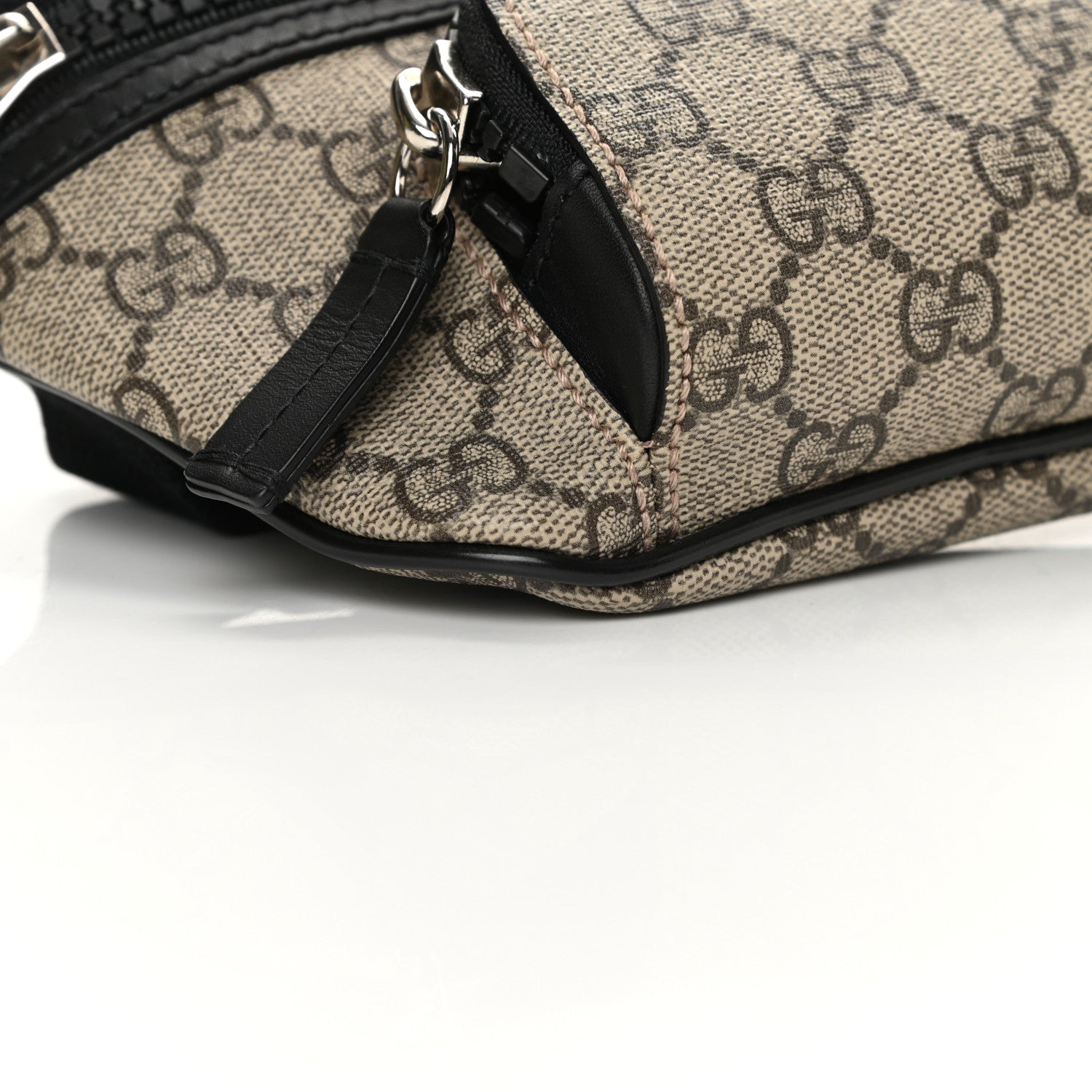 Gucci GG Supreme Monogram Belt Bag Black 9 of 11