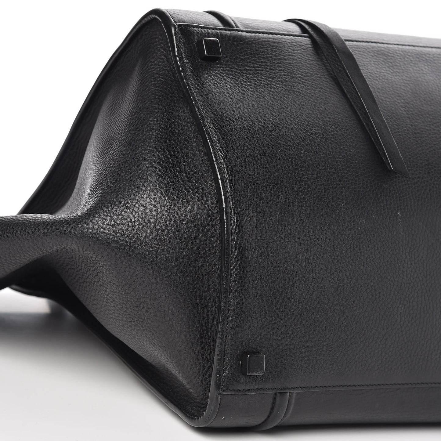 Supple Calfskin Medium Phantom Luggage Black