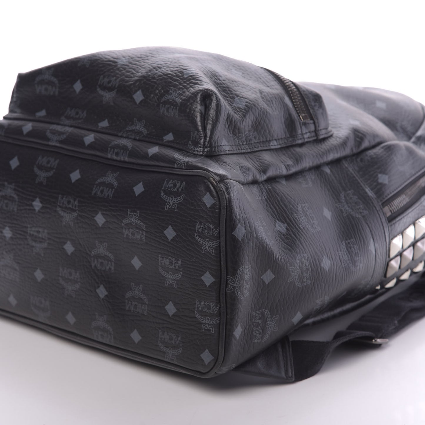 Visetos Studded Medium Backpack Black