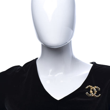 Chanel Pearl CC Brooch Gold 2 of 5