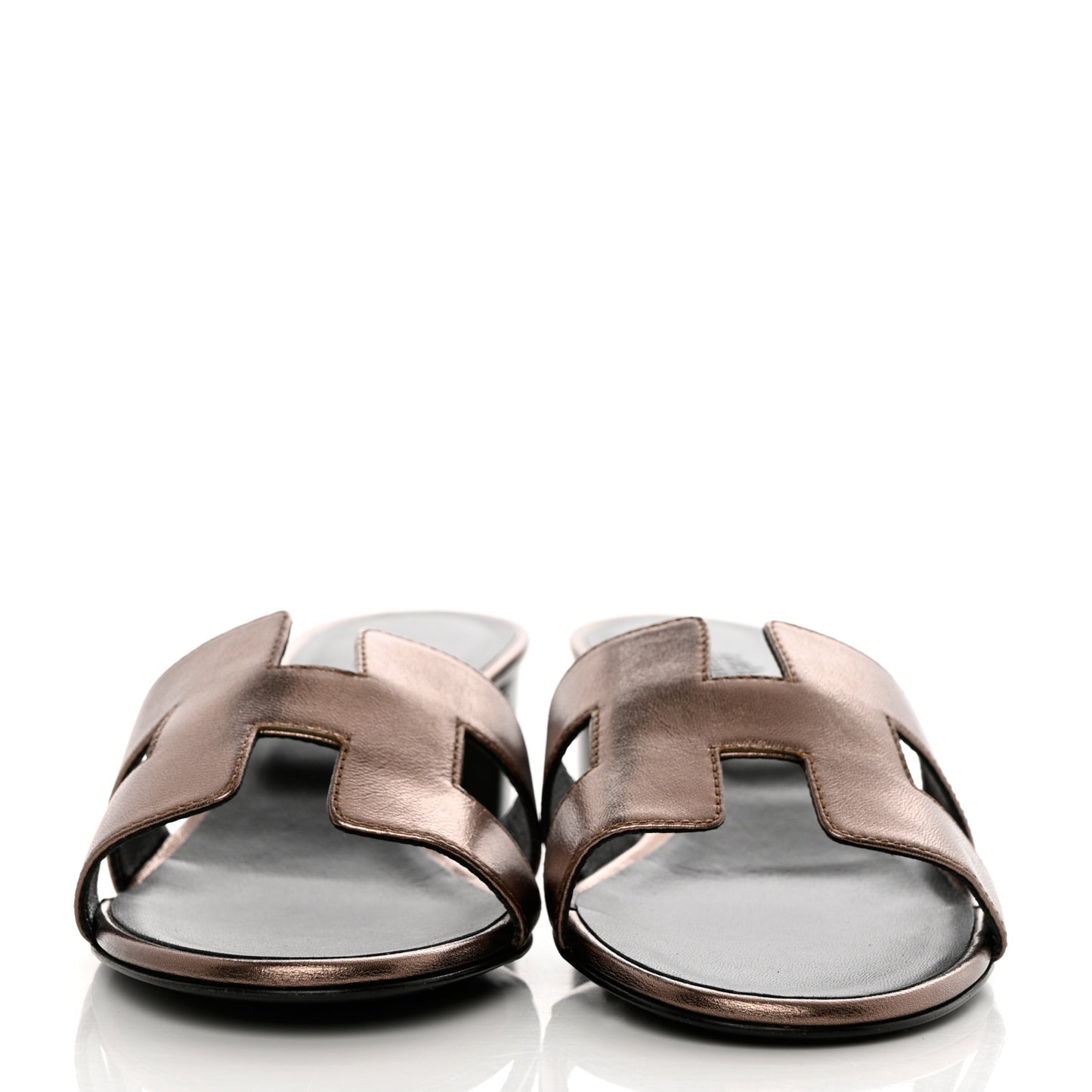 Metallic Calfskin Oasis Sandals 37 Or Vieilli
