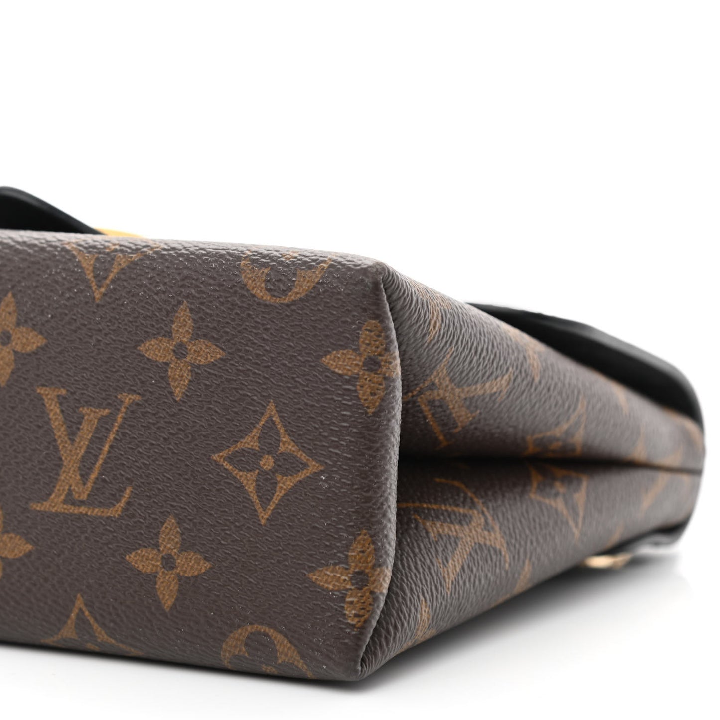 Monogram Locky BB Black