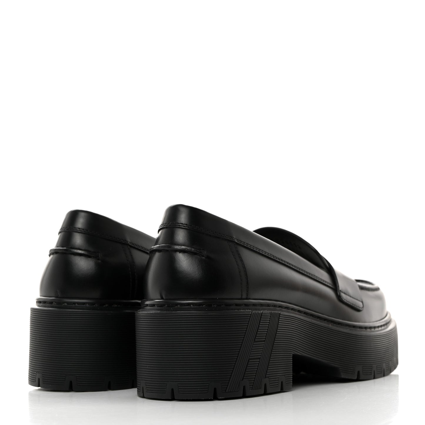 Glazed Calfskin Womens Hitch Loafers 37 Black
