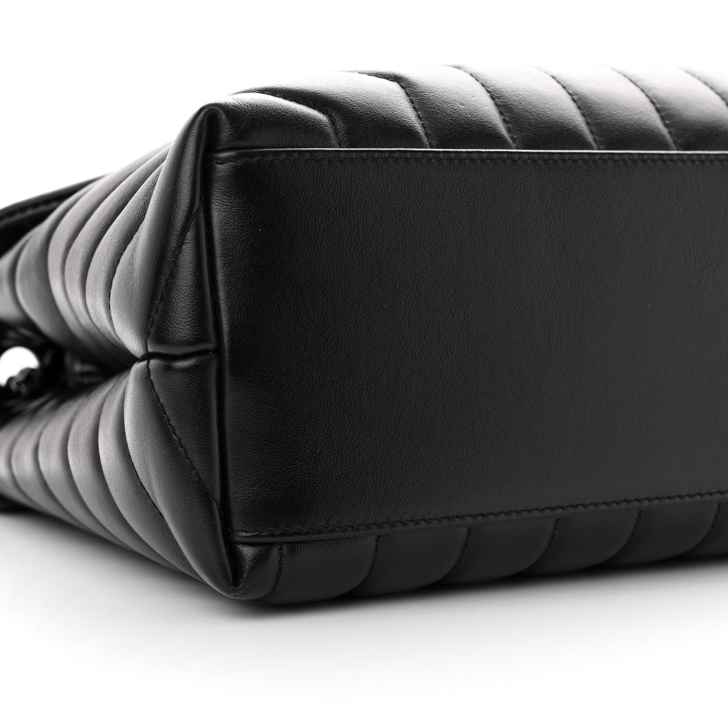 Saint Laurent Calfskin Y Quilted Monogram Monochrome Medium Loulou Chain Satchel Black 9 of 12