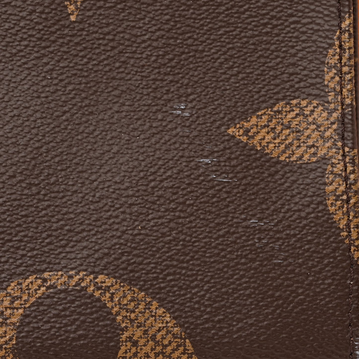 Reverse Monogram Giant Onthego GM
