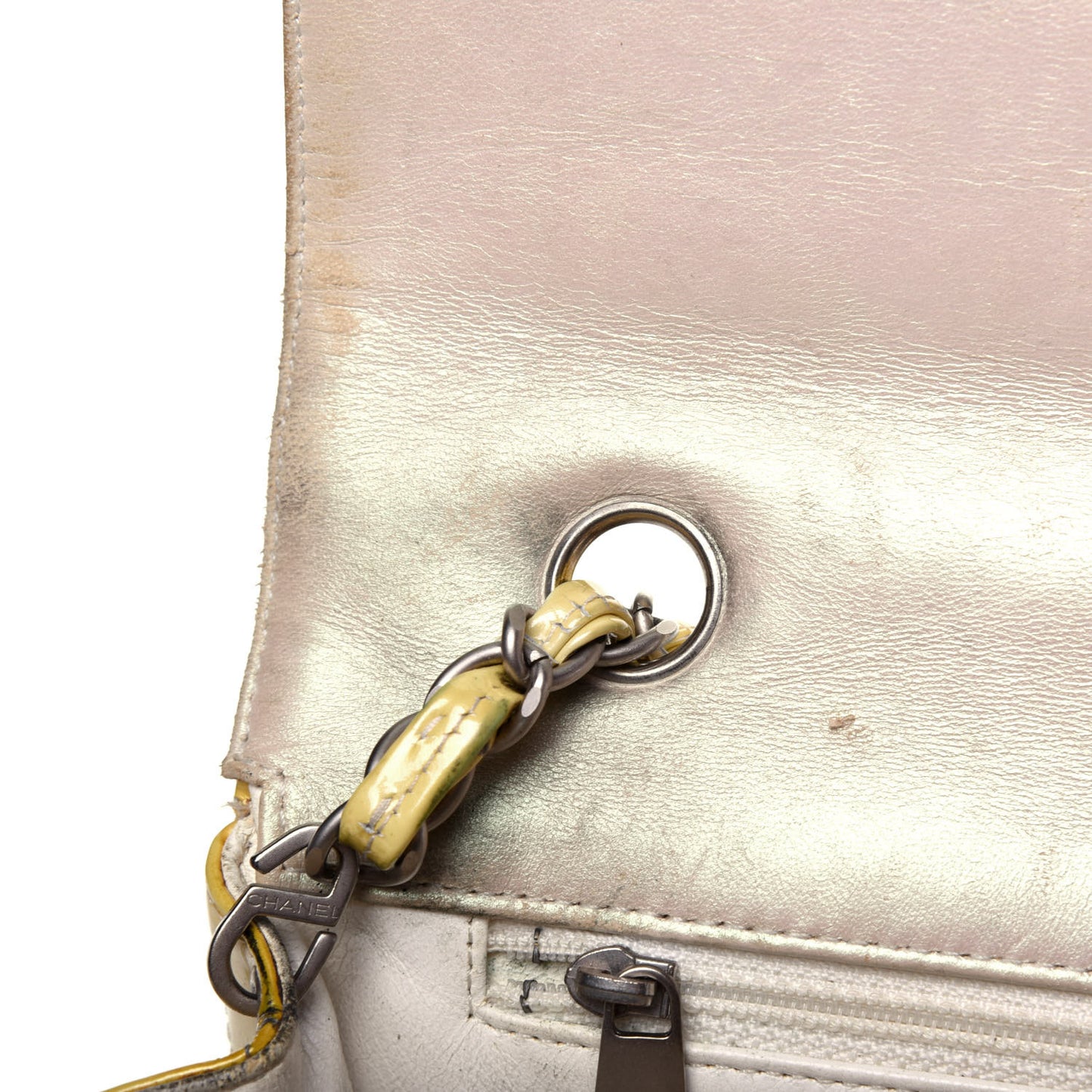 Patent Quilted Medium Single Flap Yellow