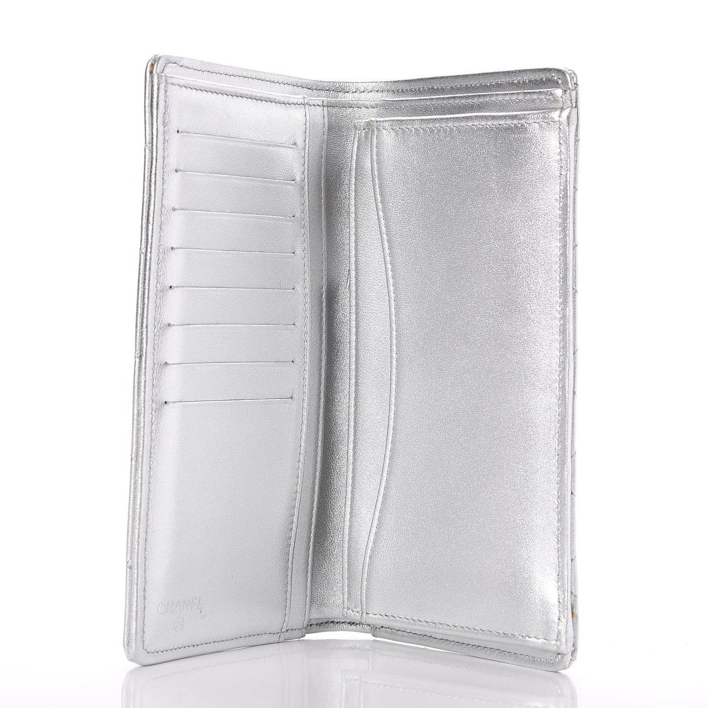 Metallic Lambskin Yen Wallet Silver