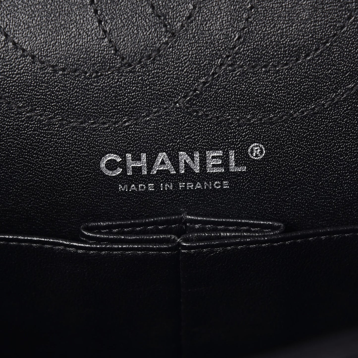 Aged Calfskin Chevron Quilted 2.55 Reissue 226 So Black
