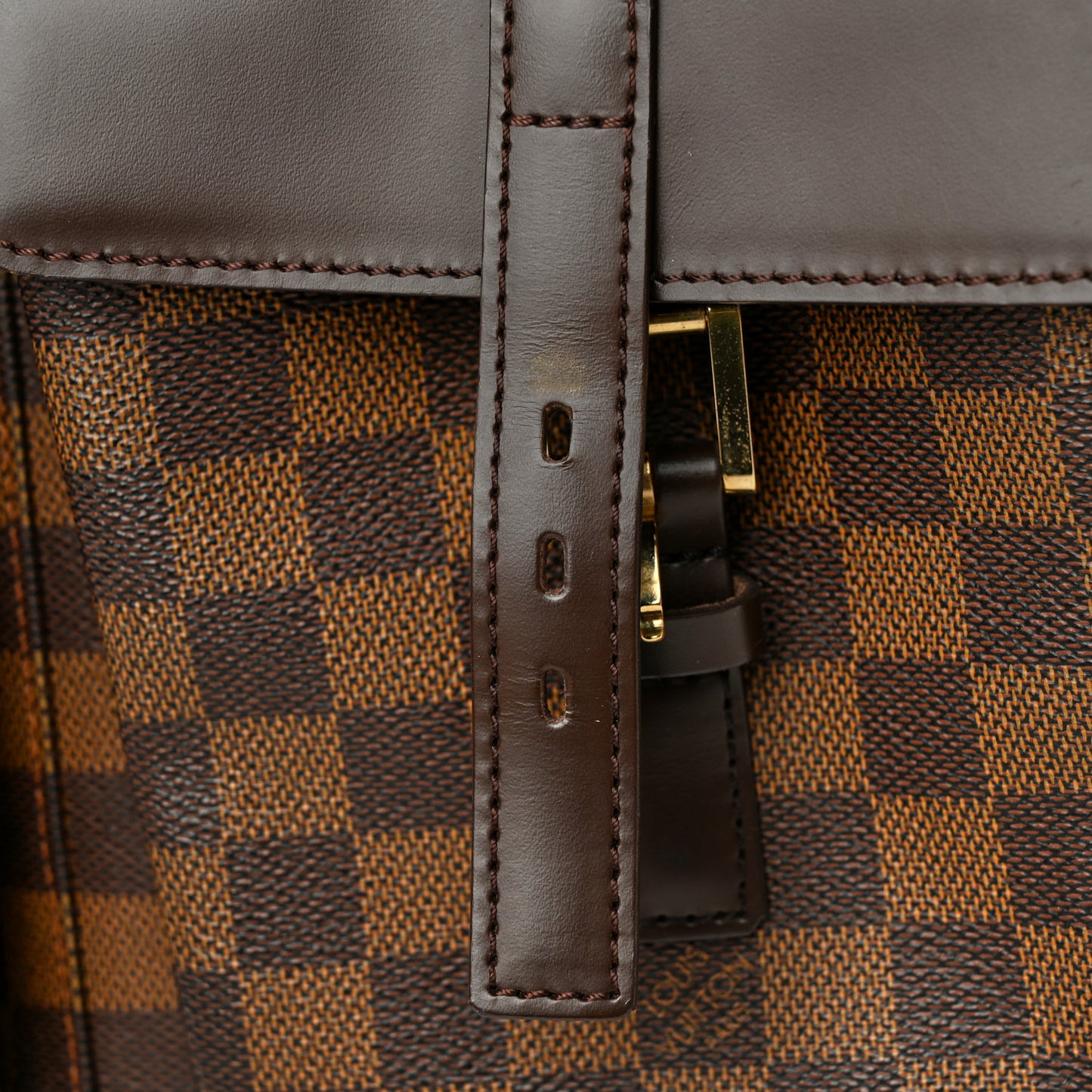 Damier Ebene Uzes
