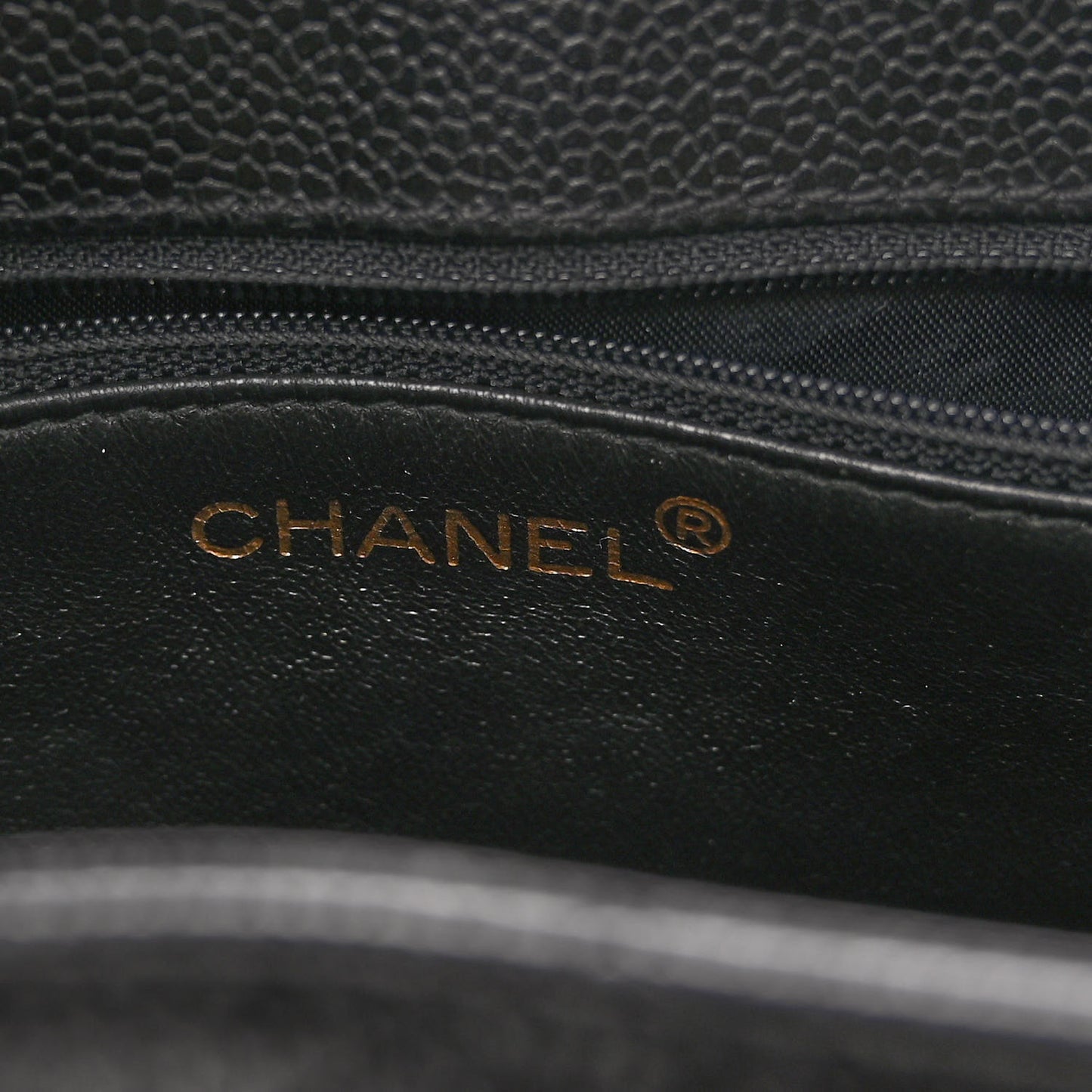 Caviar Diamond Flap Shoulder Bag Black