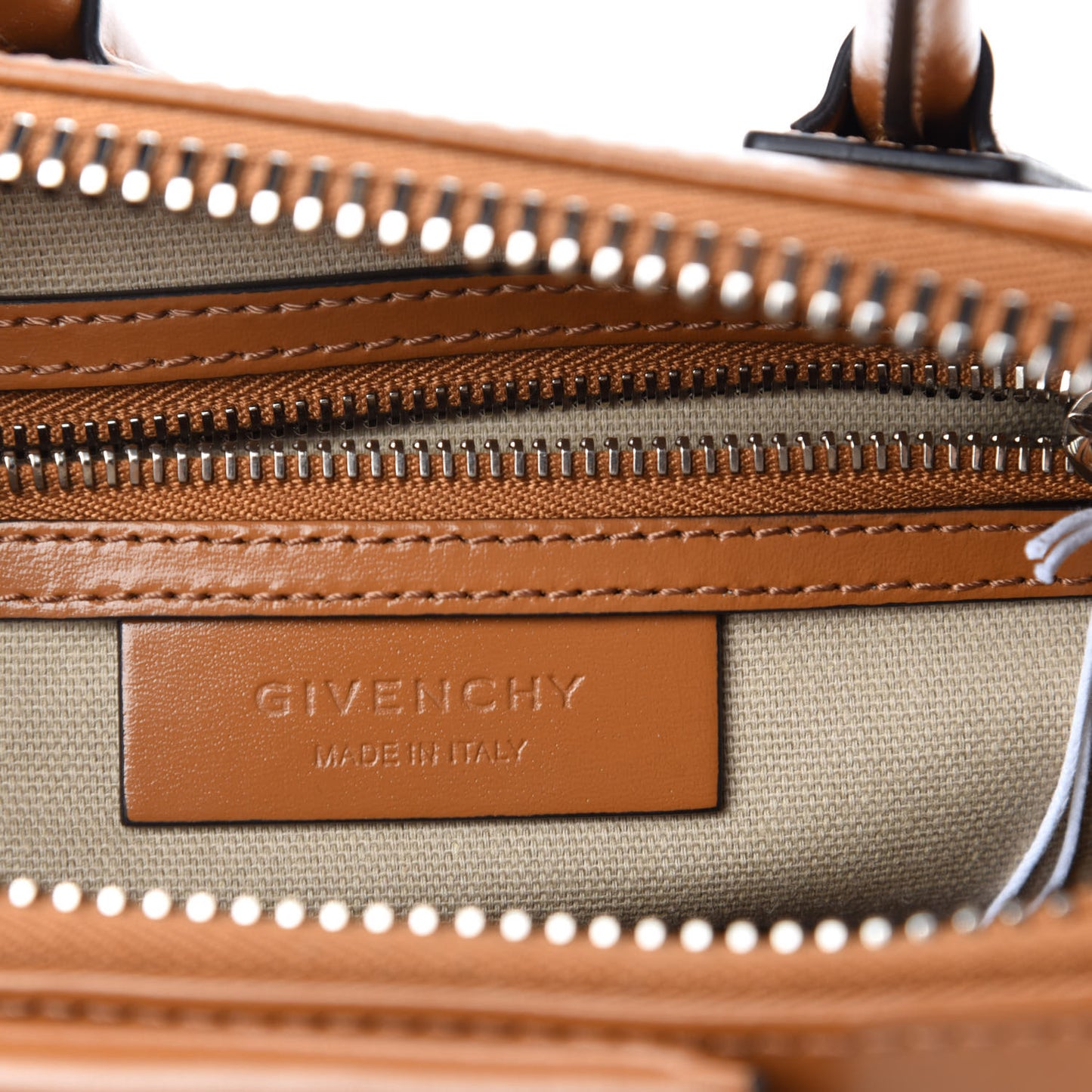 Shiny Lord Calfskin Mini Antigona Camel