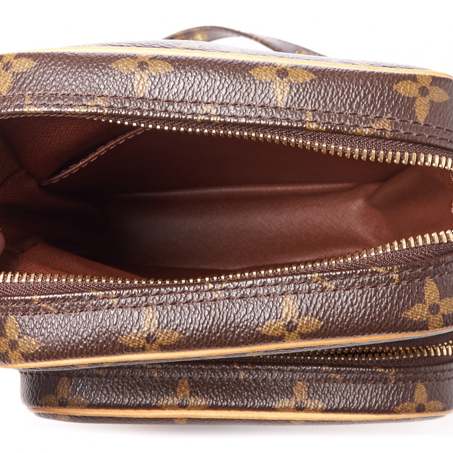 Monogram Amazone