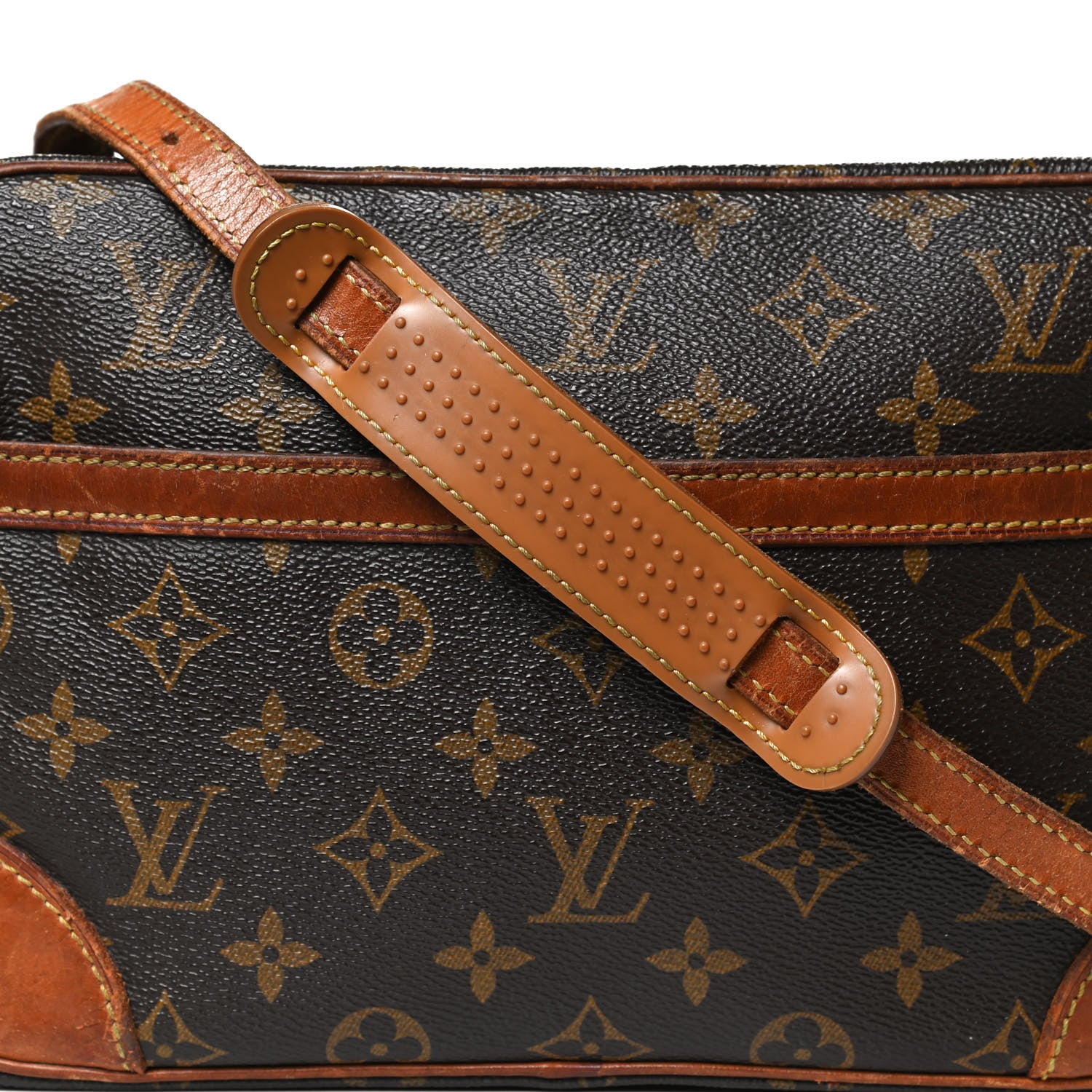 Louis Vuitton Monogram Trocadero 30 7 of 11